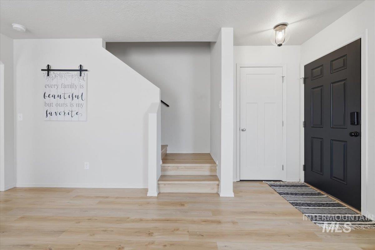 11715 Jump Creek Dr Property Photo 18