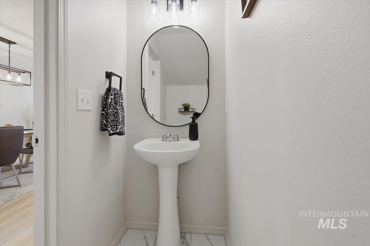 11715 Jump Creek Dr Property Photo 19
