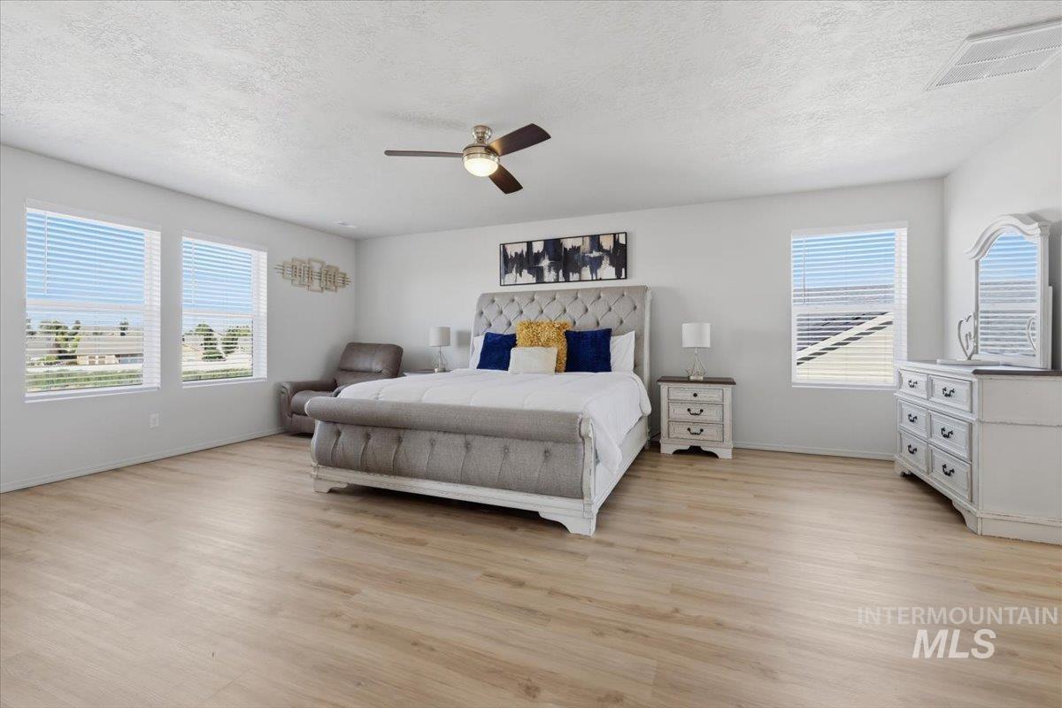 11715 Jump Creek Dr Property Photo 21