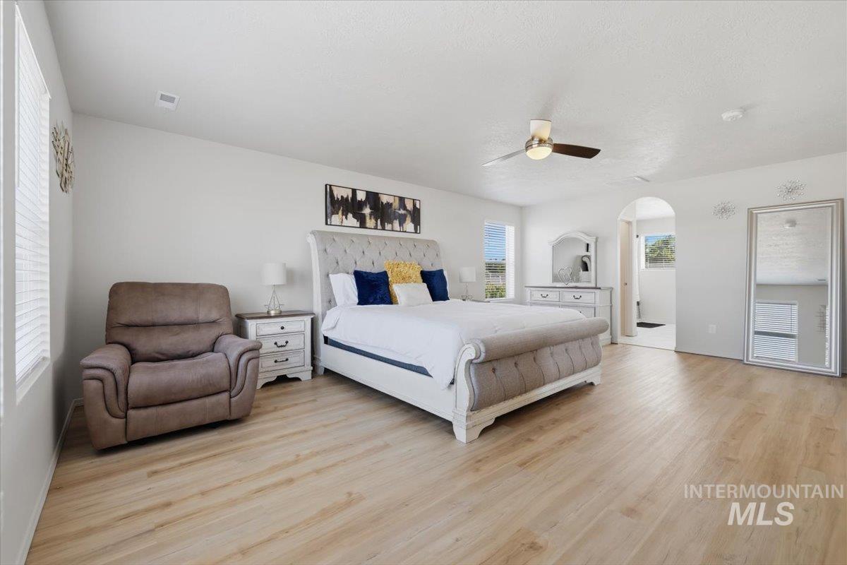 11715 Jump Creek Dr Property Photo 23
