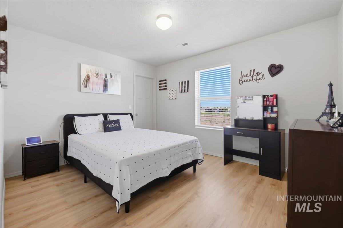 11715 Jump Creek Dr Property Photo 32