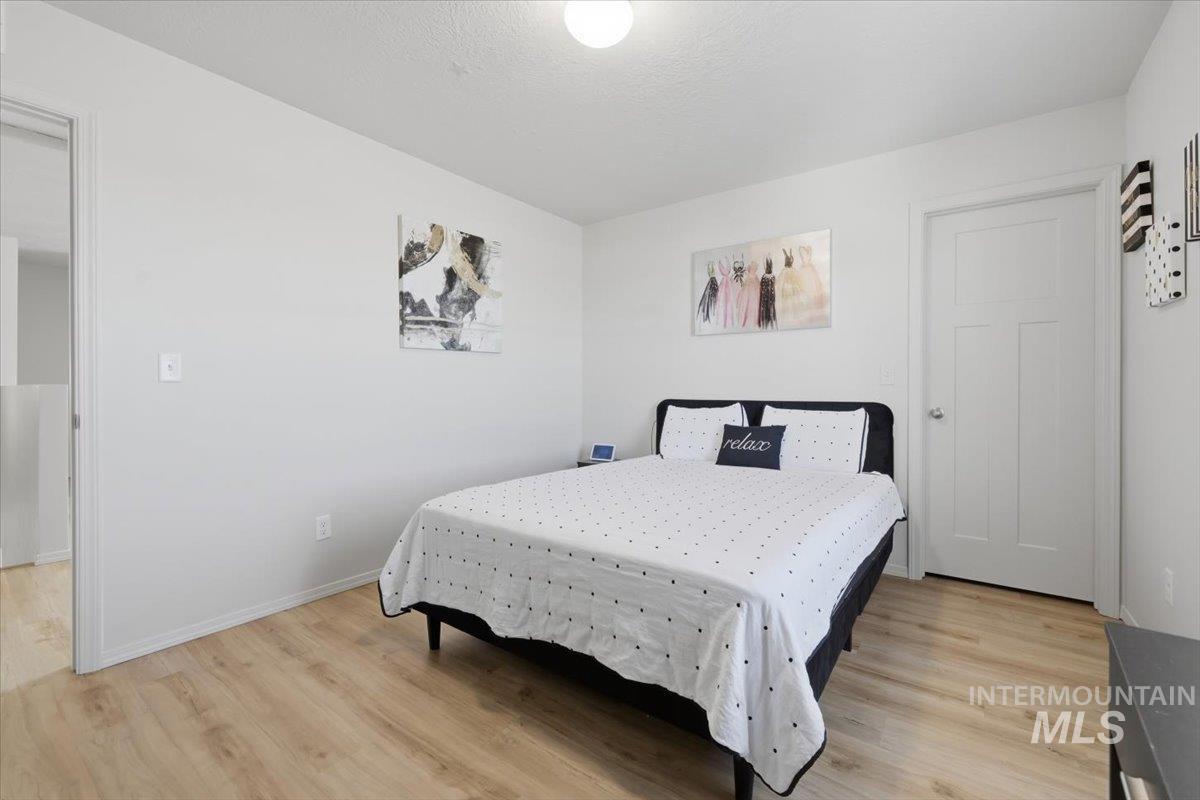 11715 Jump Creek Dr Property Photo 33
