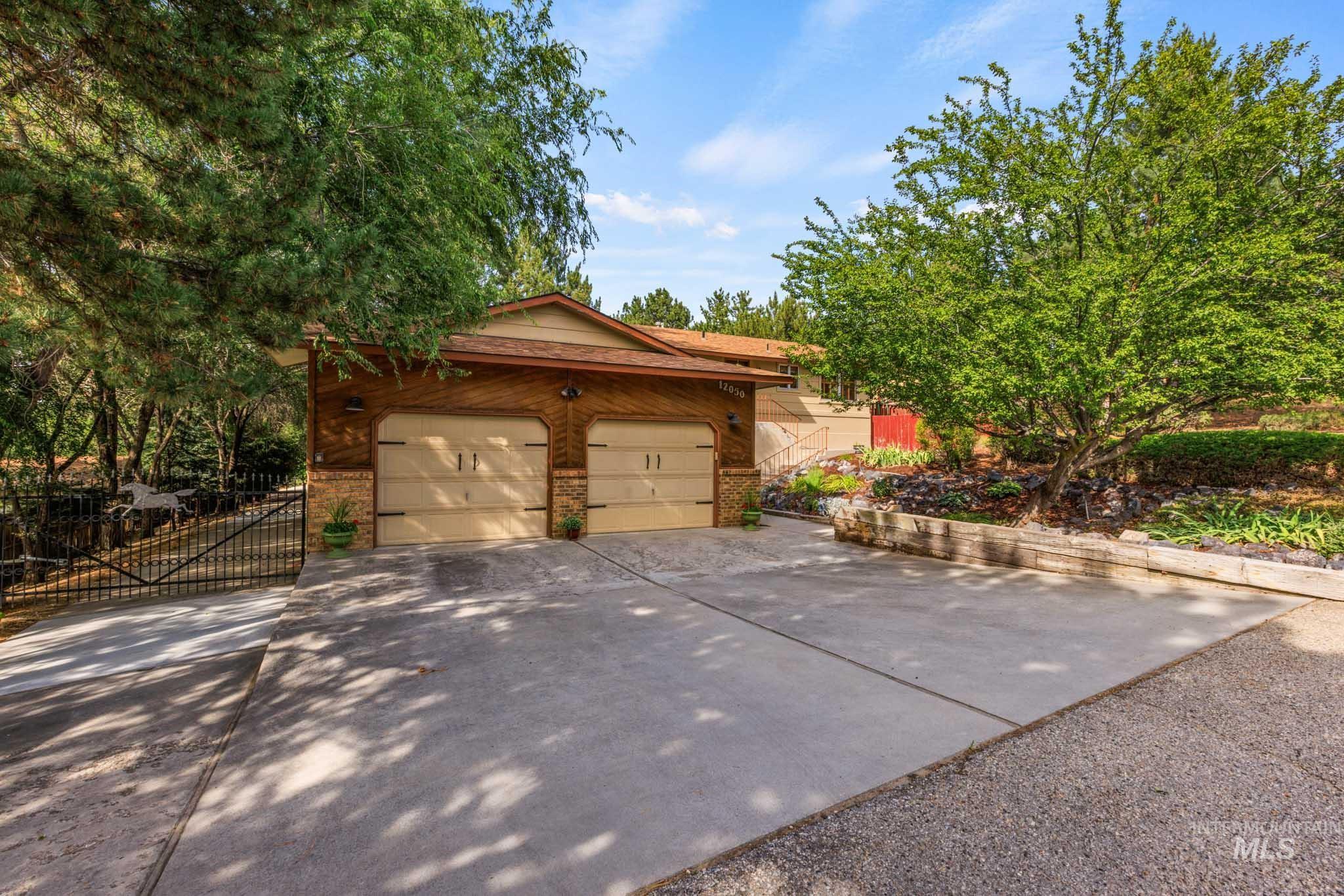 12050 W Hidden Valley Rim Rd. Property Photo 3