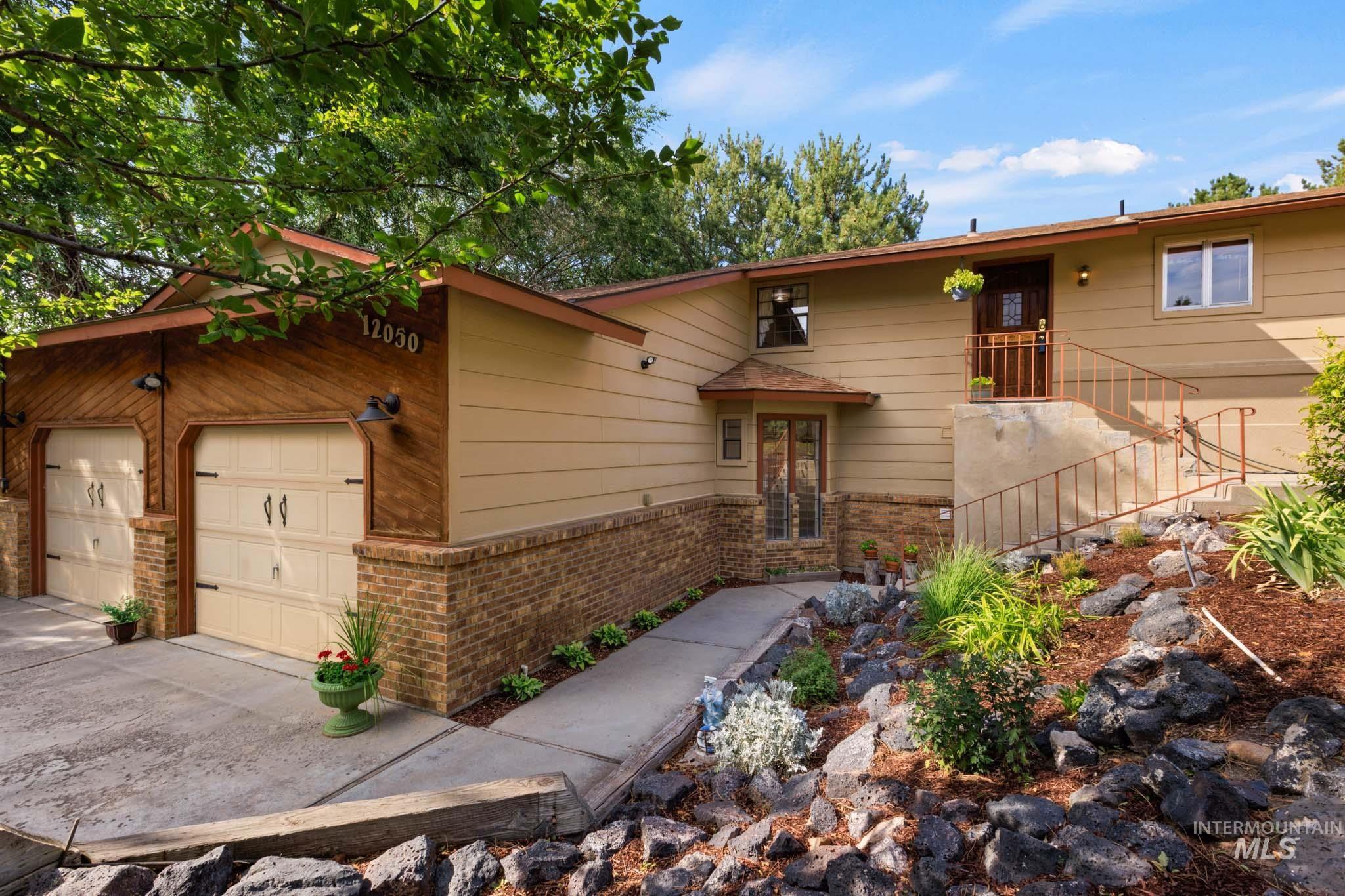 12050 W Hidden Valley Rim Rd. Property Photo 4