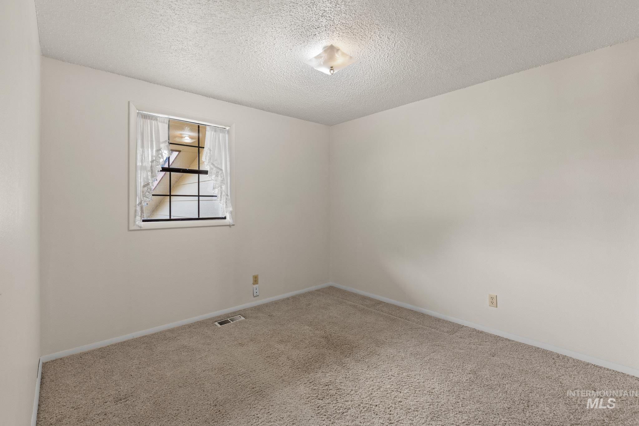 12050 W Hidden Valley Rim Rd. Property Photo 18
