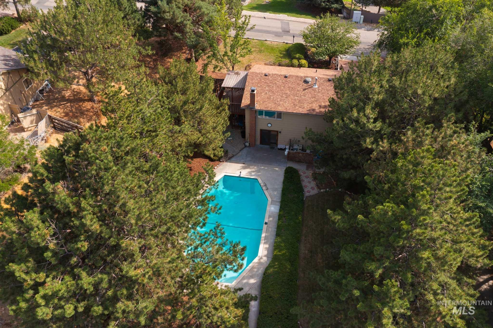 12050 W Hidden Valley Rim Rd. Property Photo 39