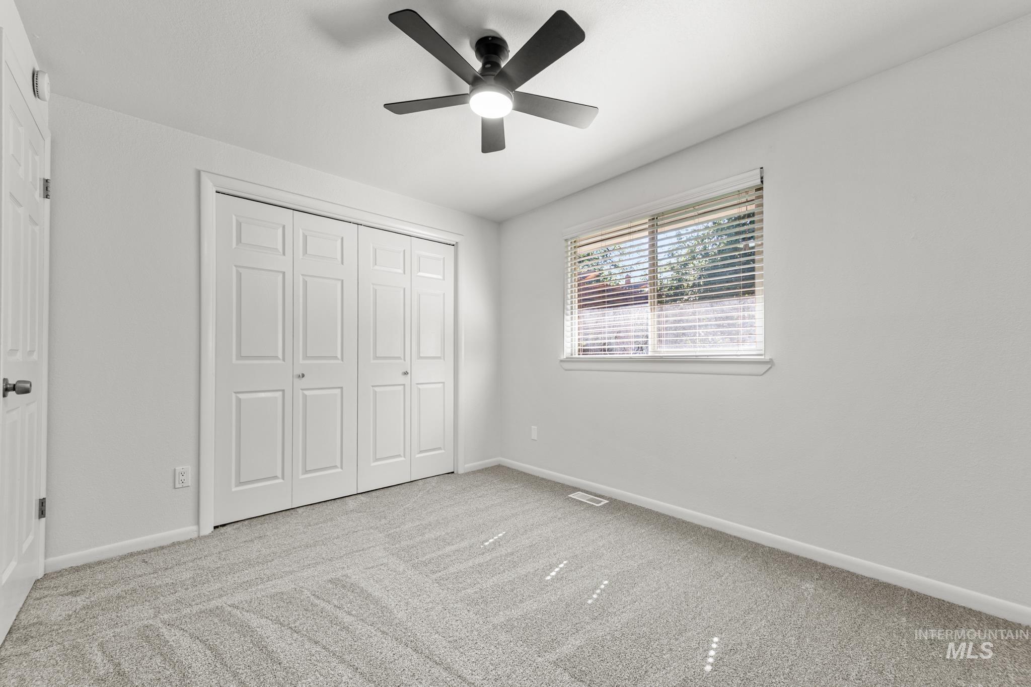 2185 N. Aster Ave. Property Photo 32