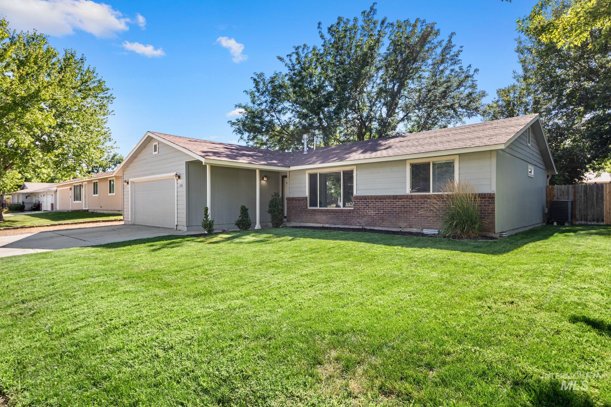 2185 N. Aster Ave. Property Photo 42