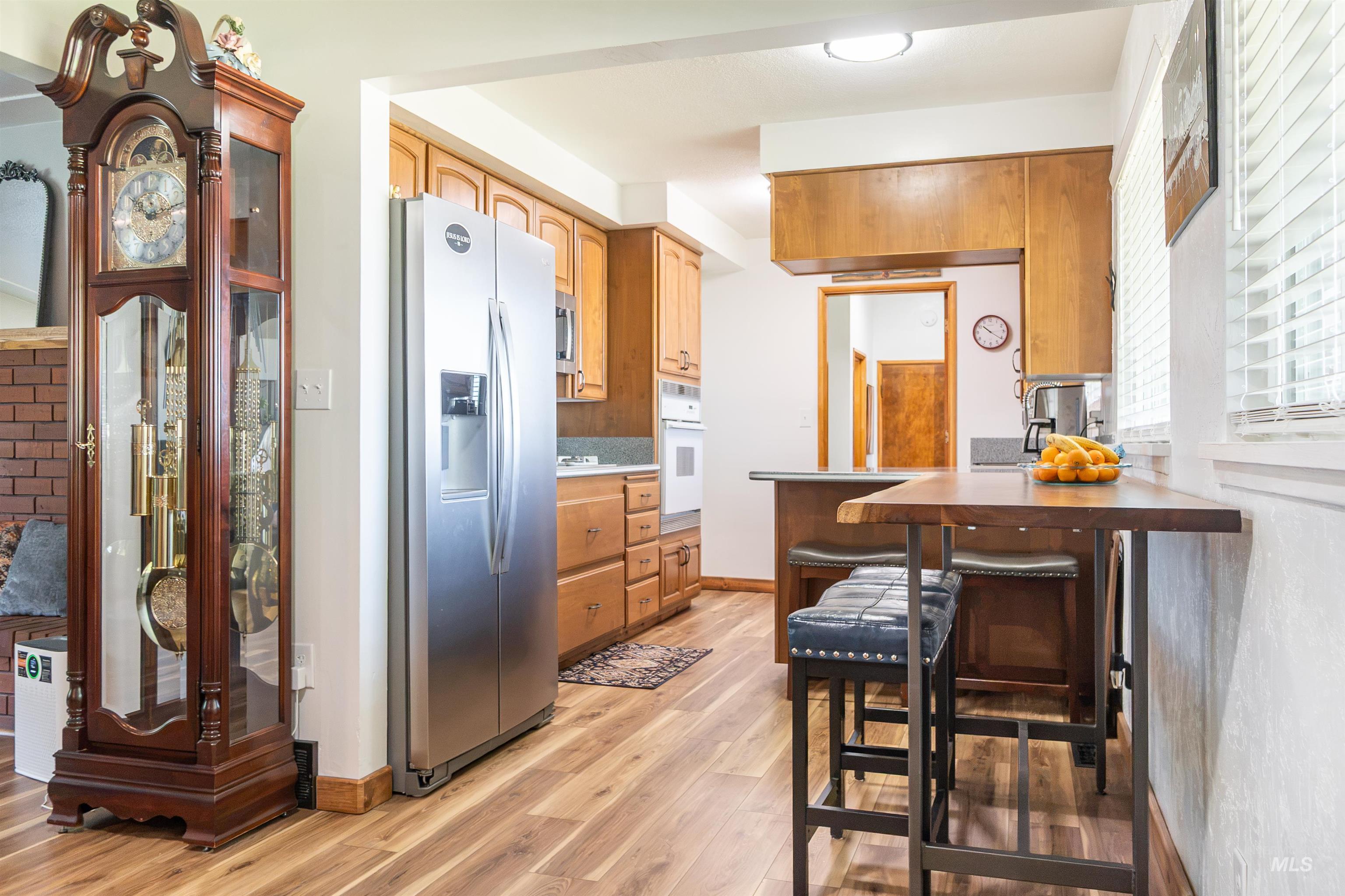 3302 S Midland Property Photo 6