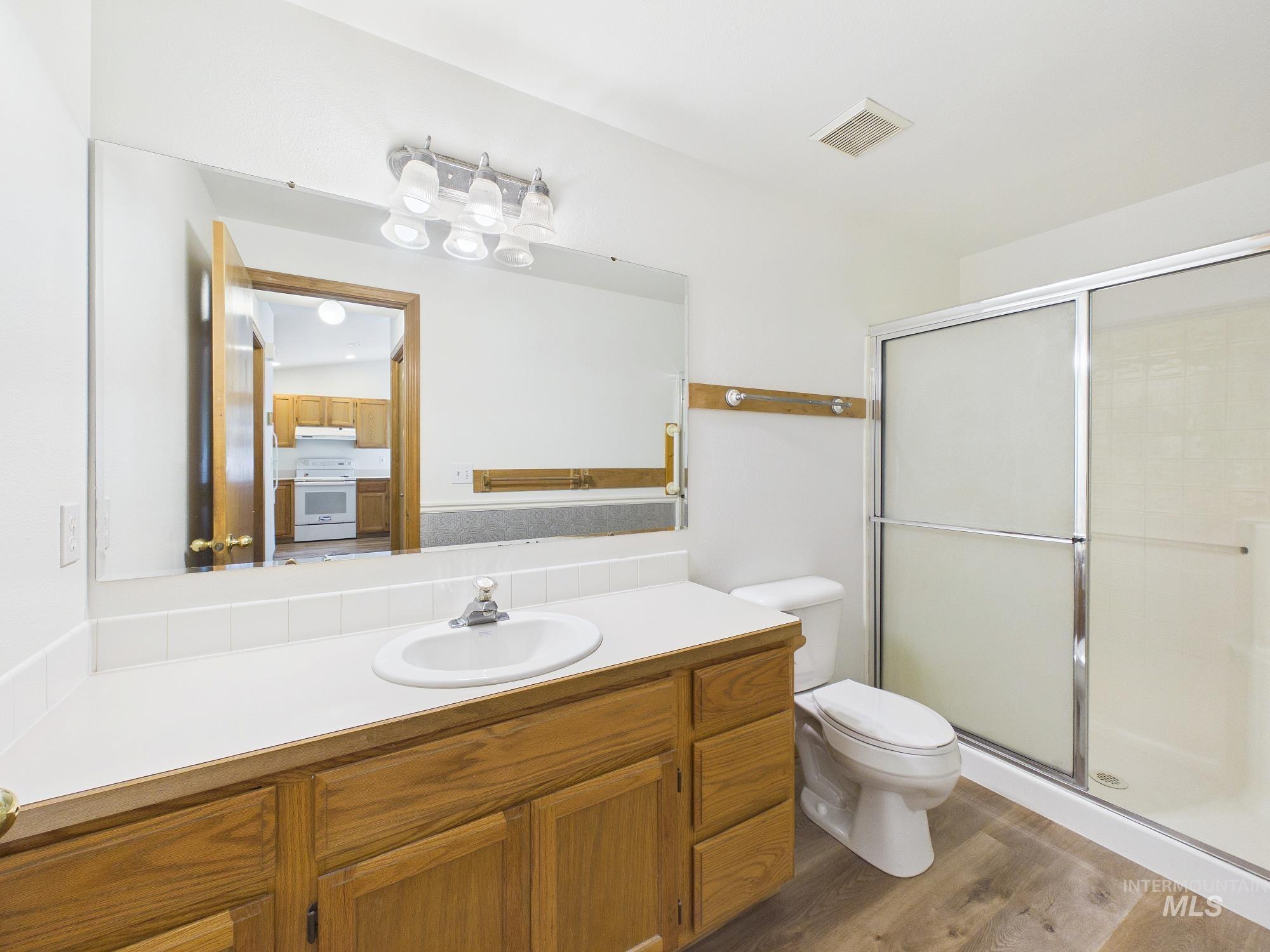 804 E Main #4 Property Photo 17