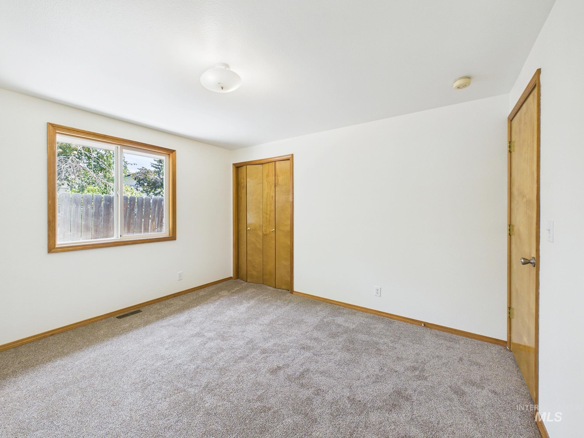 804 E Main #4 Property Photo 20