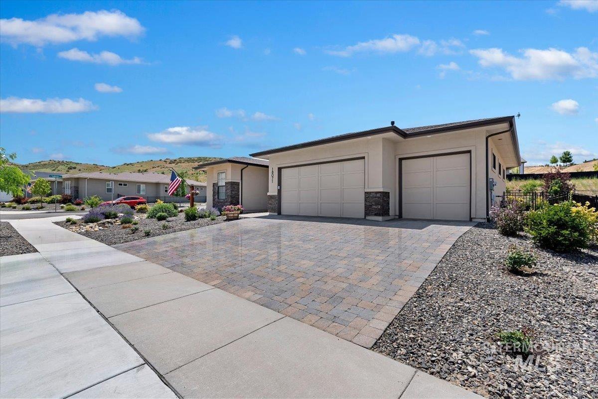 18071 N Burnt Car Way Property Photo 14