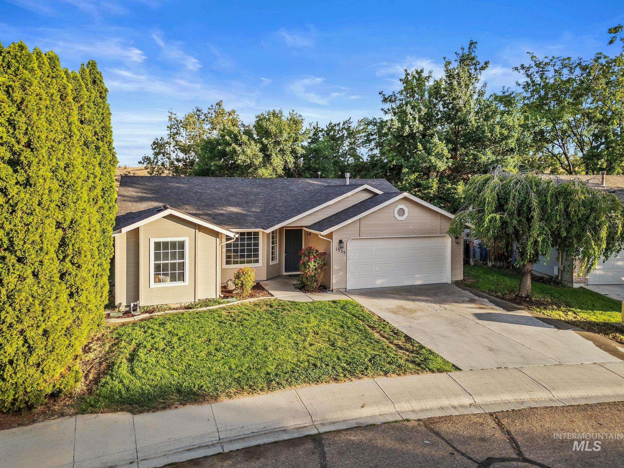 1535 E Oakridge Property Photo 37