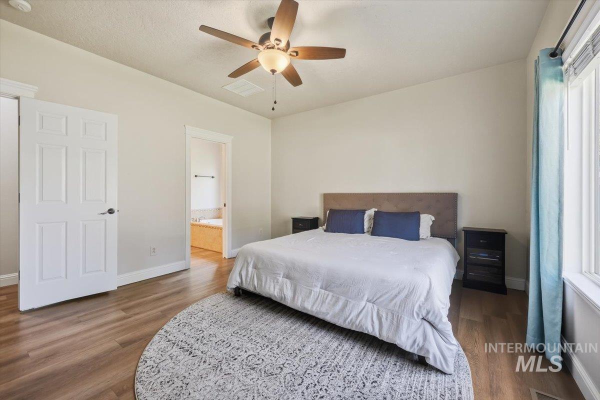 5353 Mink Creek Ave Property Photo 14