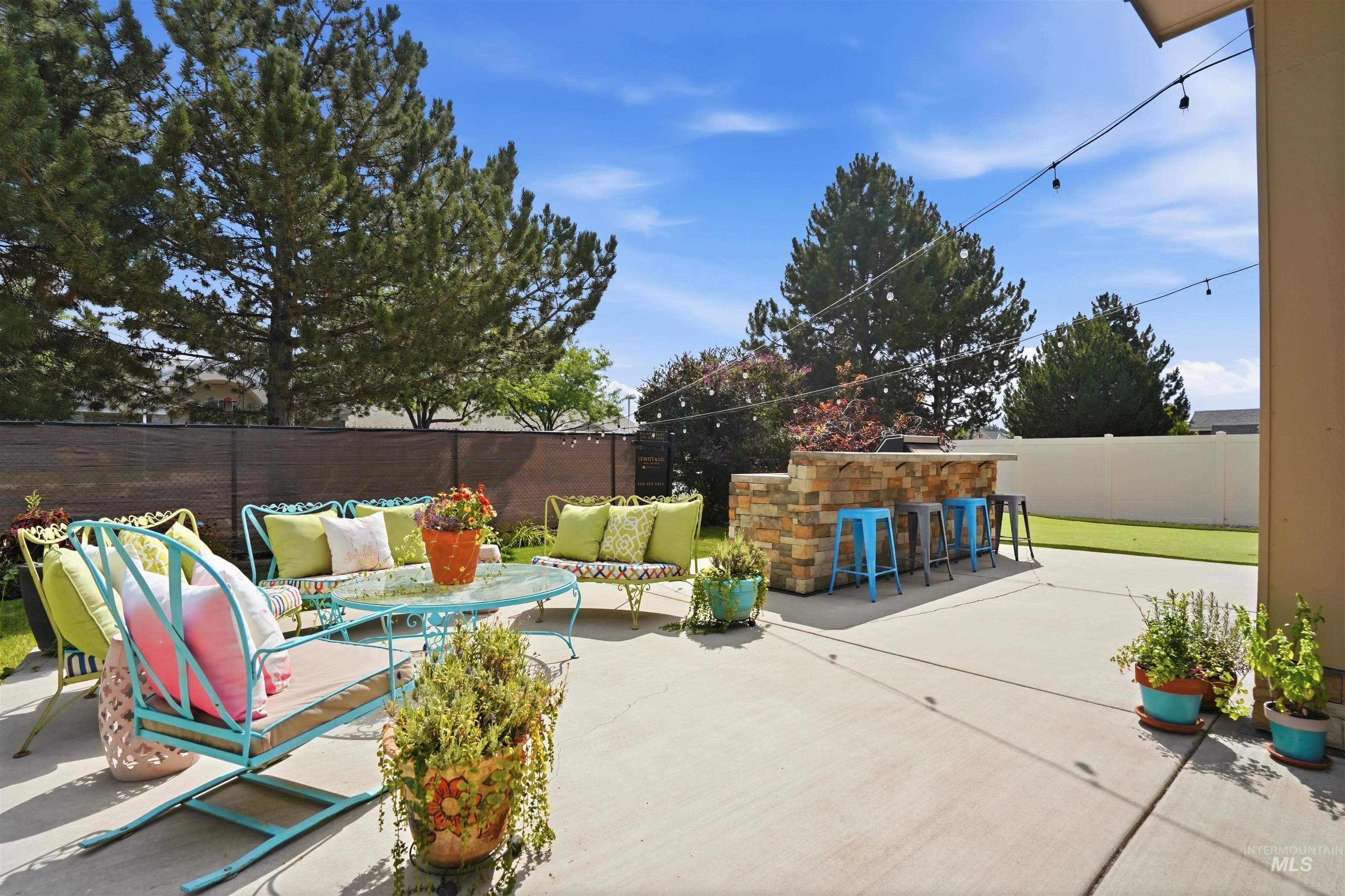 3914 S Raintree Property Photo 24