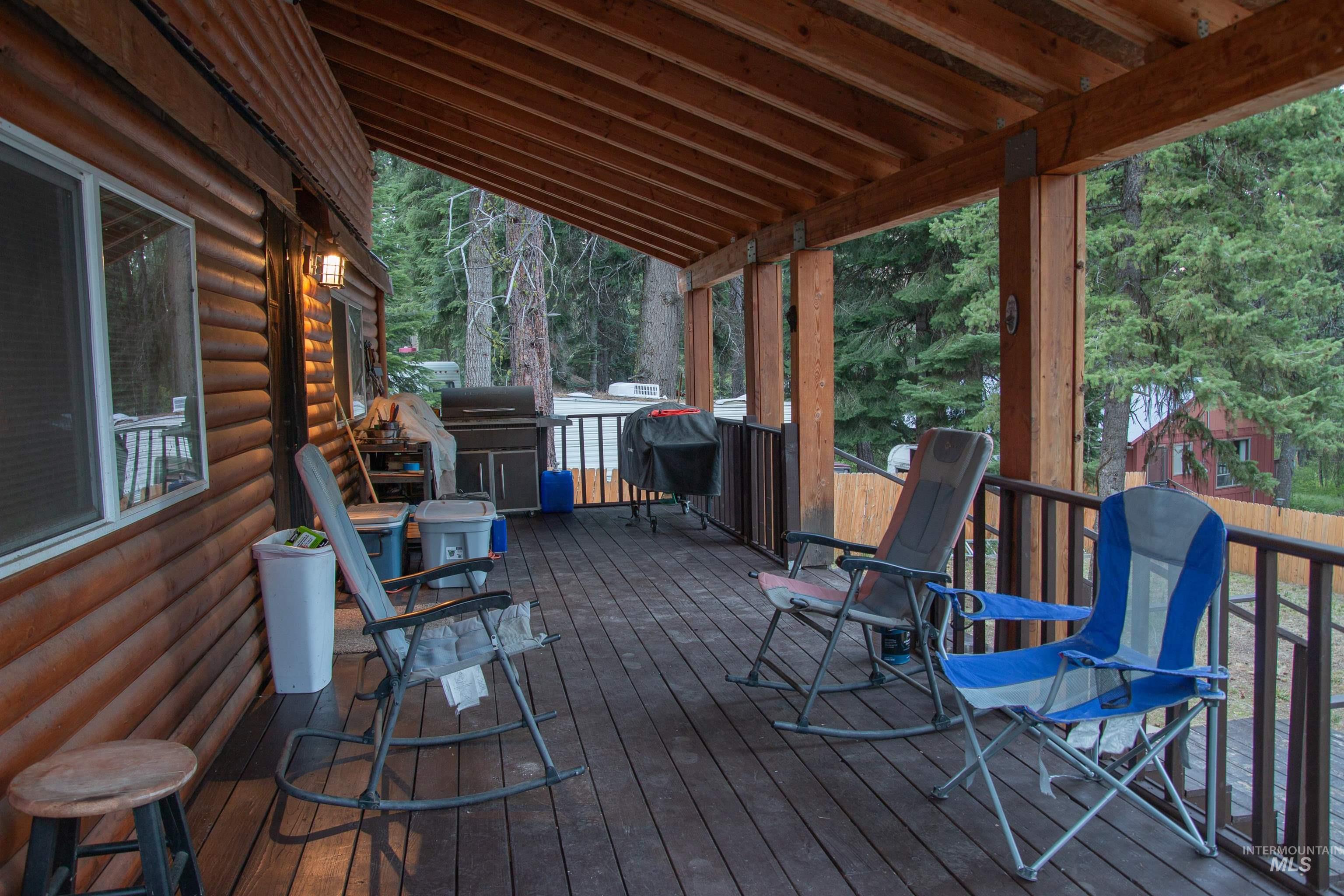 598 West Mountain Road Property Photo 3