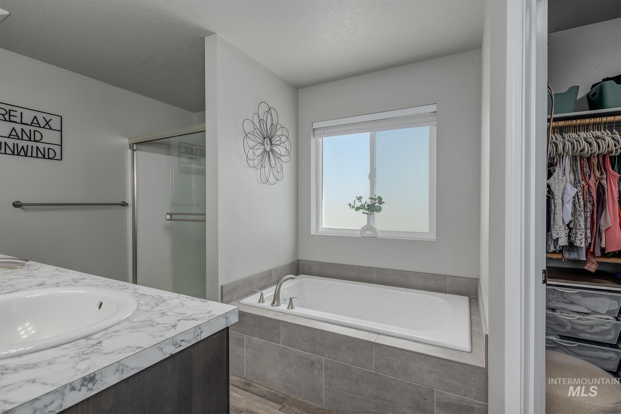 1049 Price Road Property Photo 14