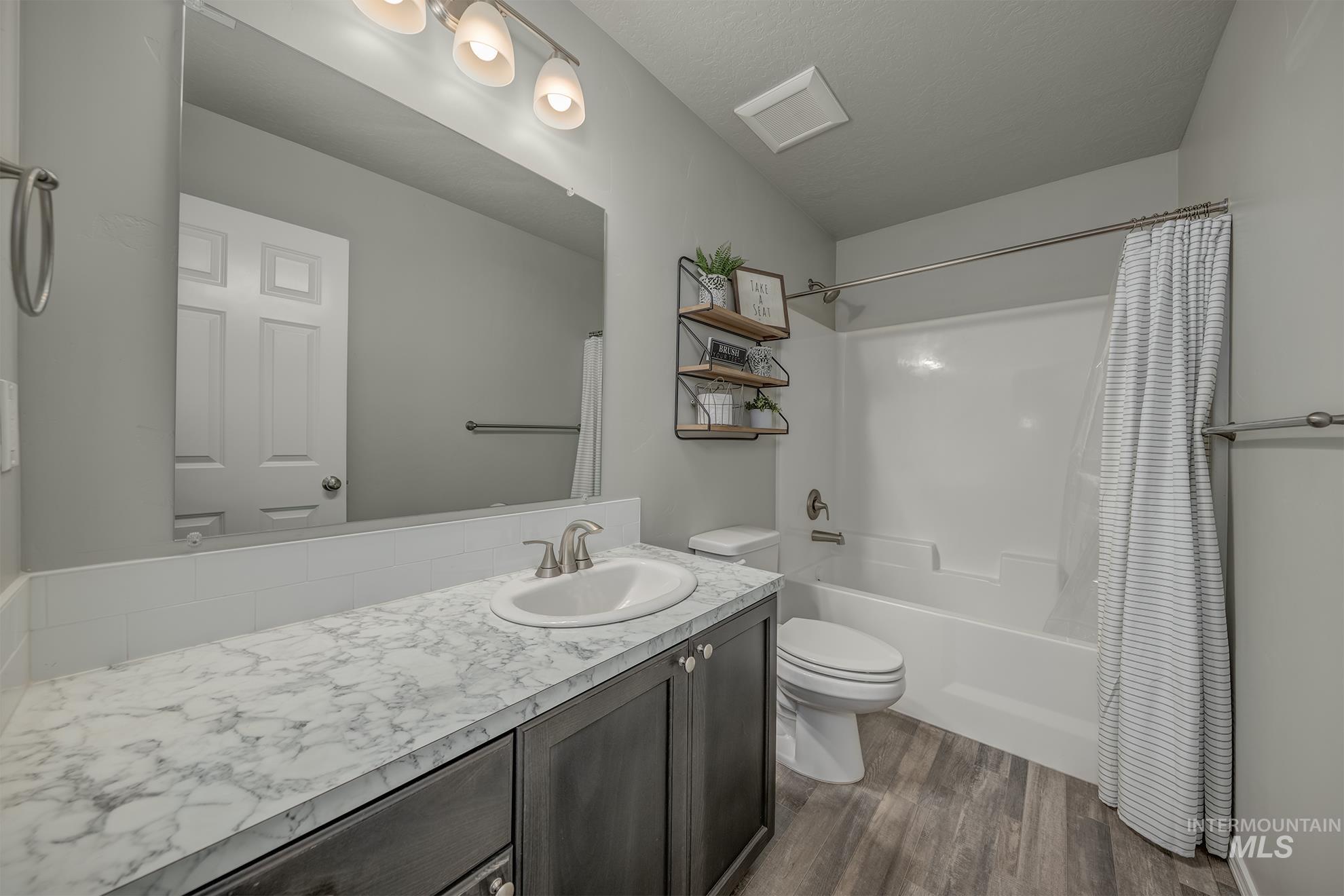 1049 Price Road Property Photo 28