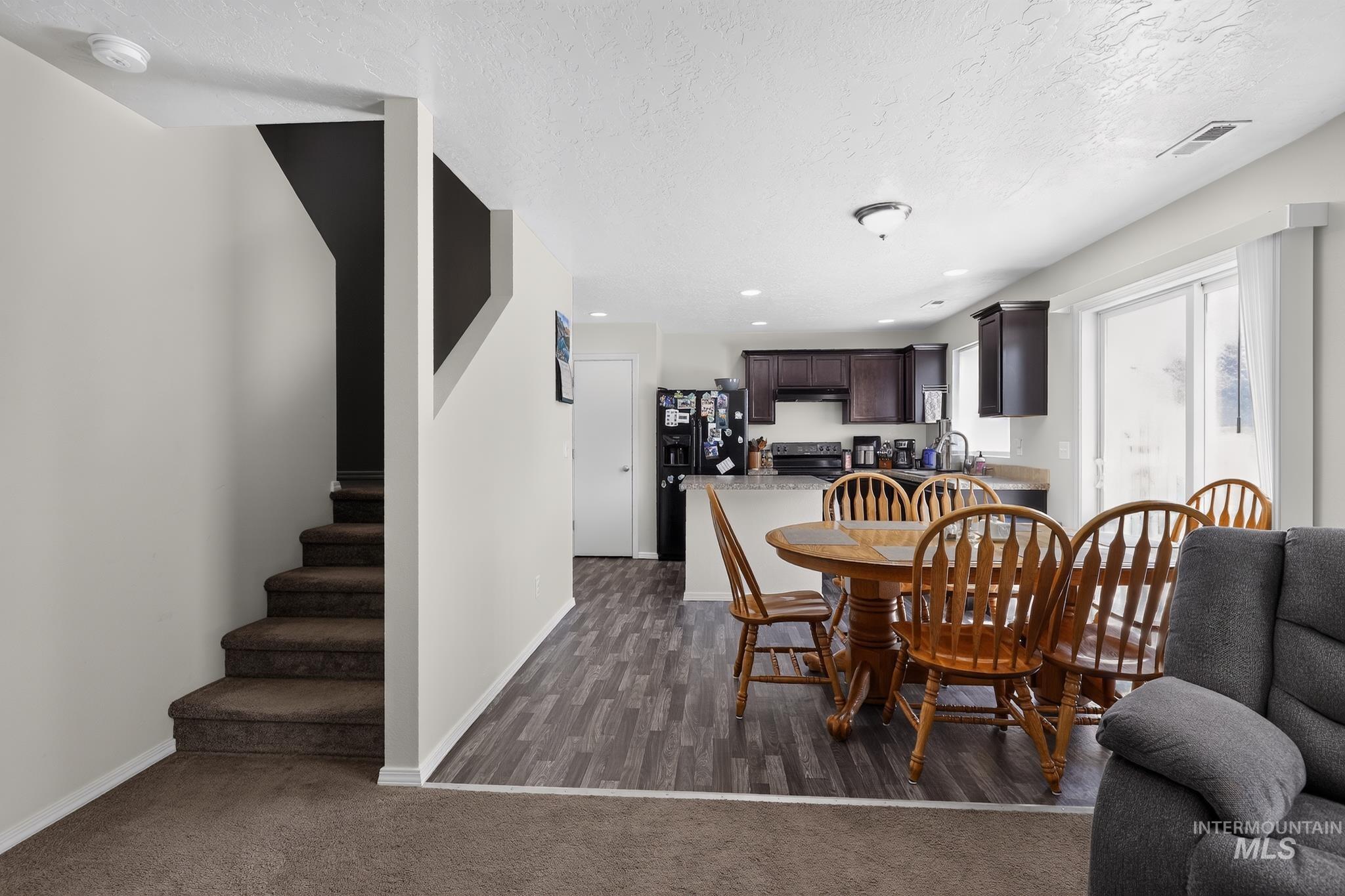 13581 Orlando St Property Photo 5