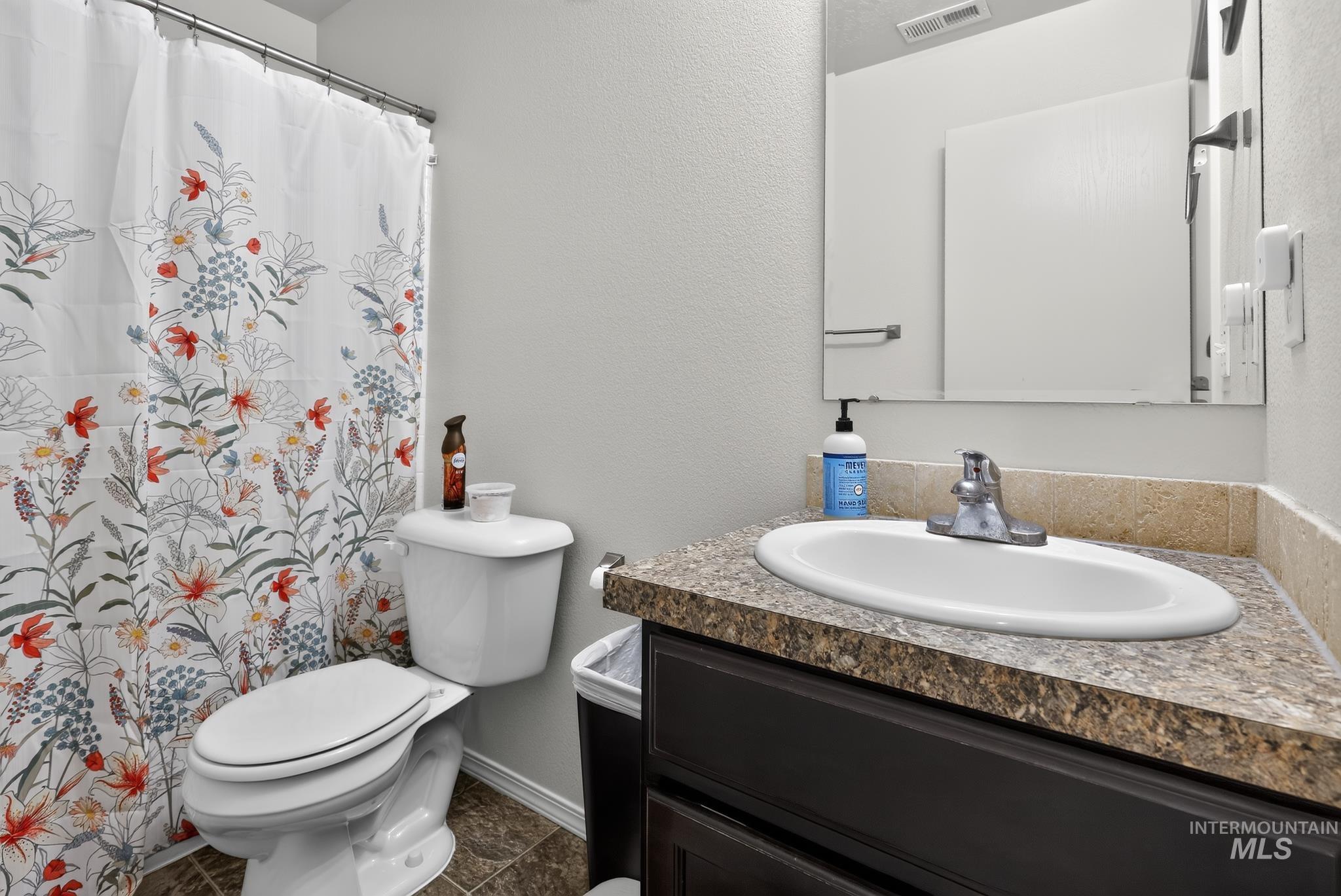 13581 Orlando St Property Photo 16