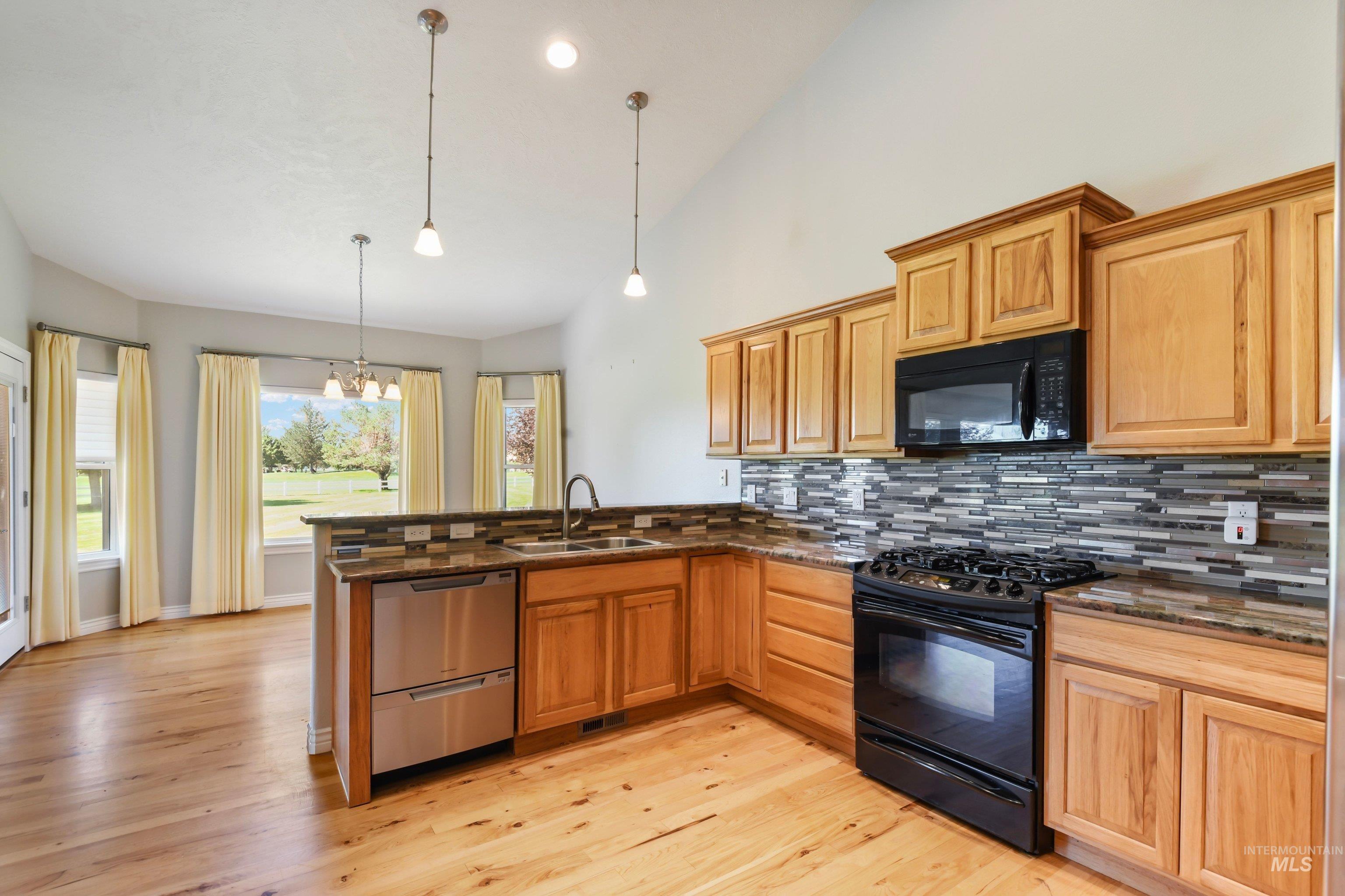 28163 Silo Way Property Photo 13
