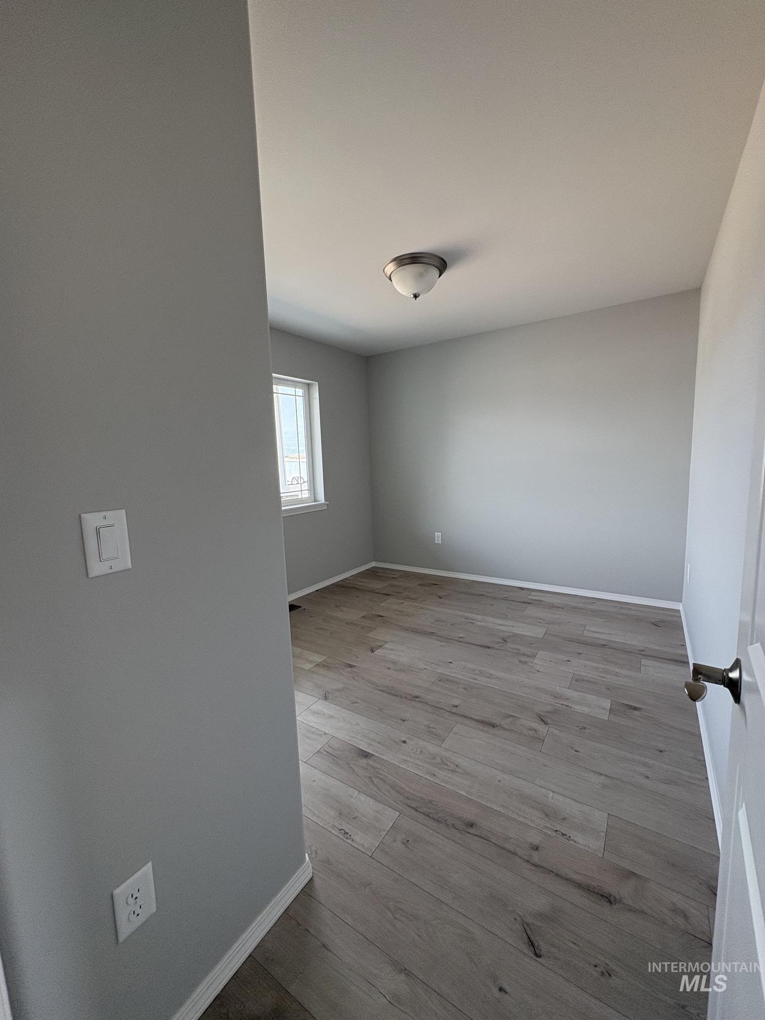 1741 Yellowstone Court Property Photo 6