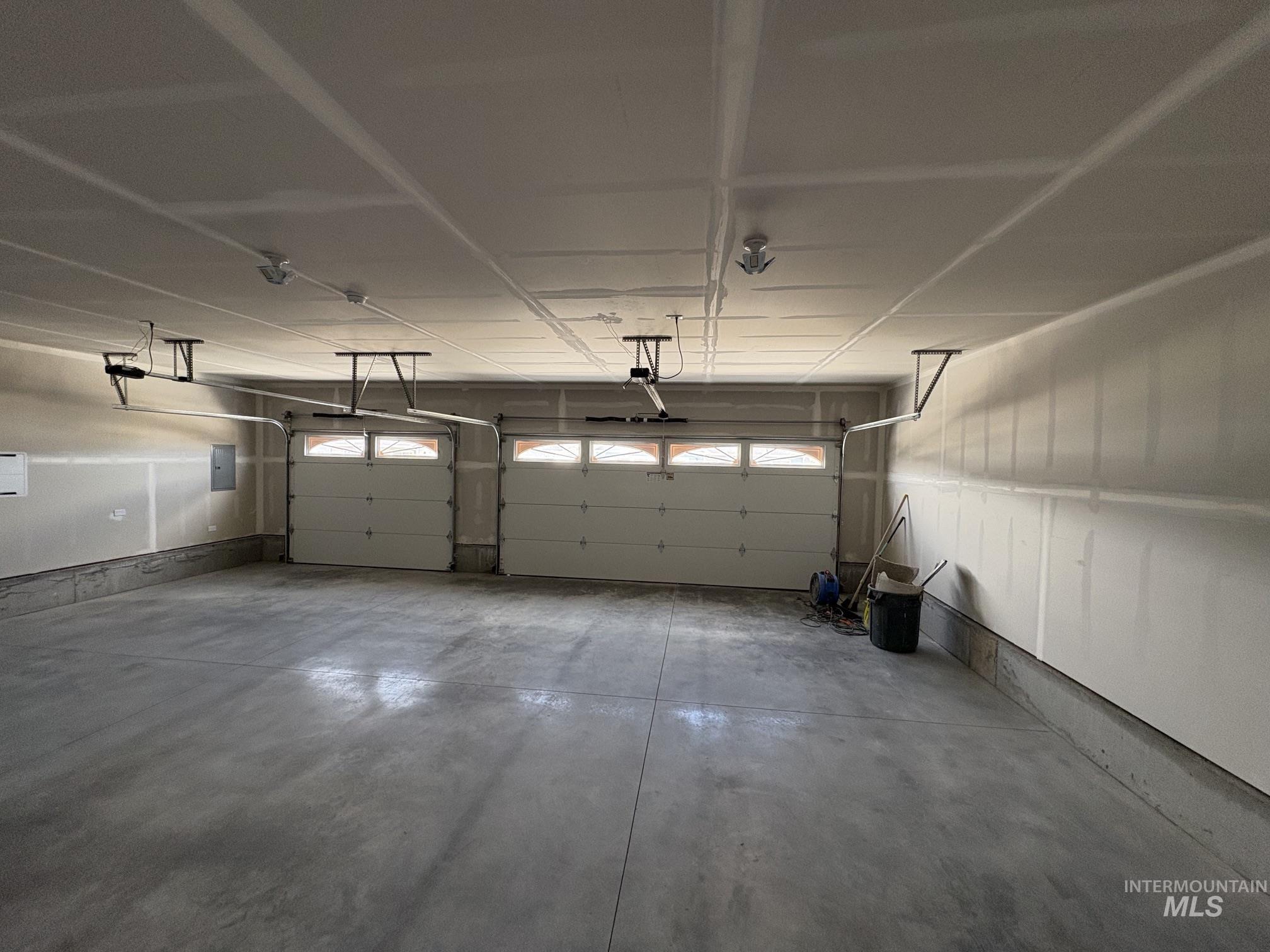 1741 Yellowstone Court Property Photo 13