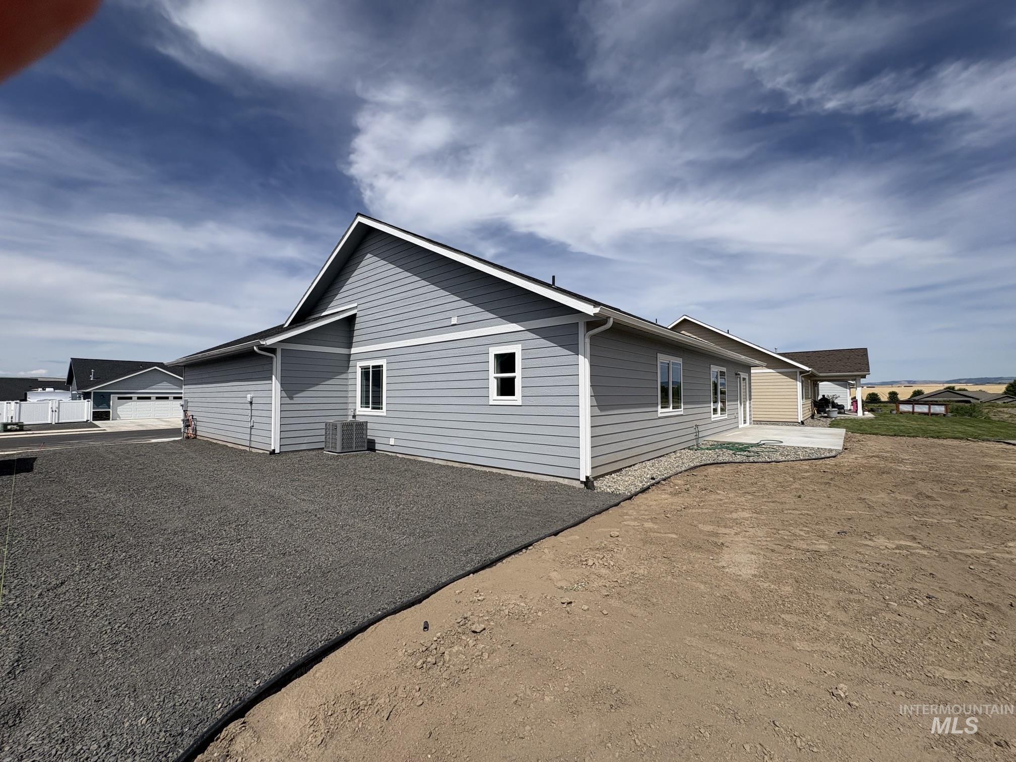 1741 Yellowstone Court Property Photo 14