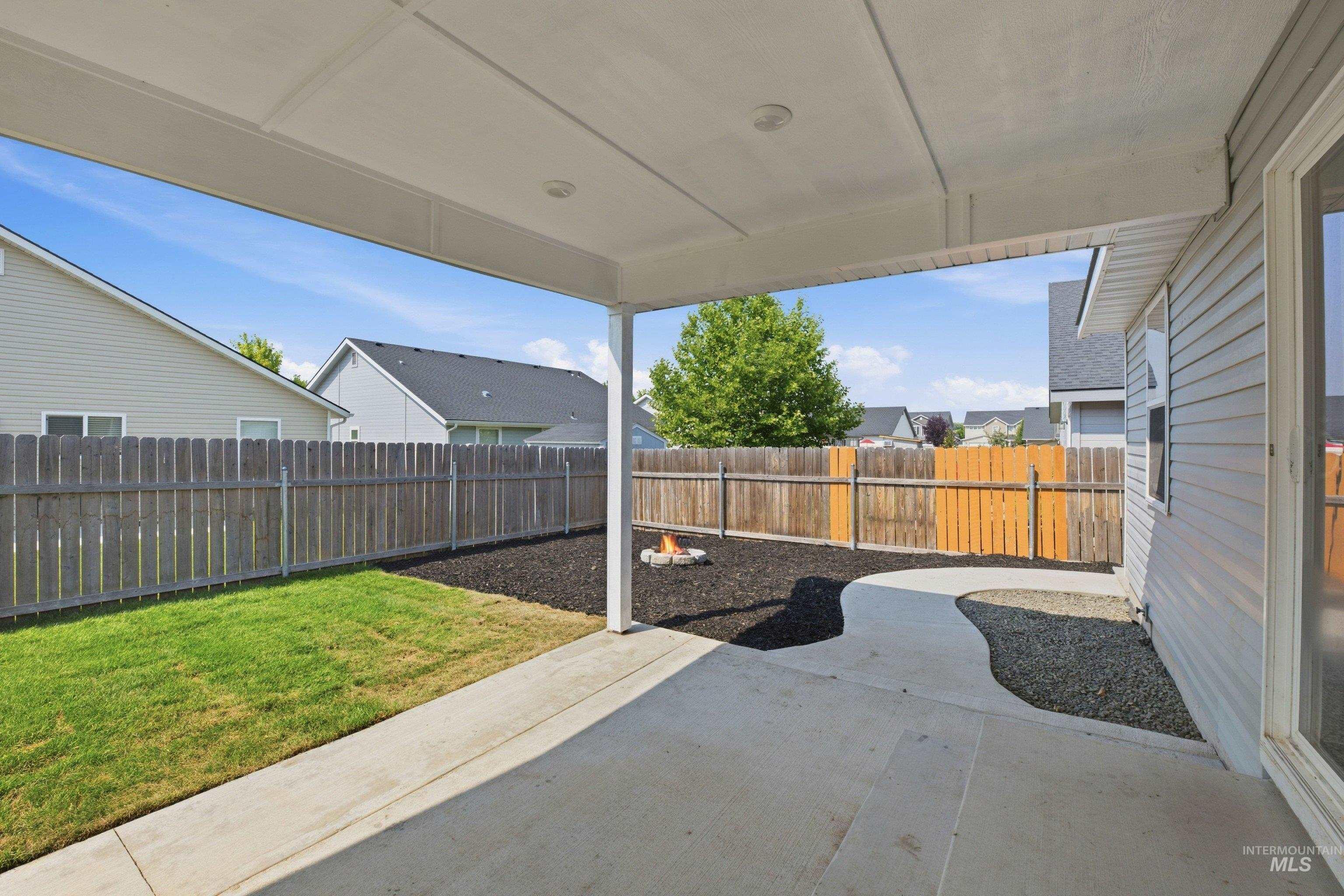 12585 Trinidad St. Property Photo 25
