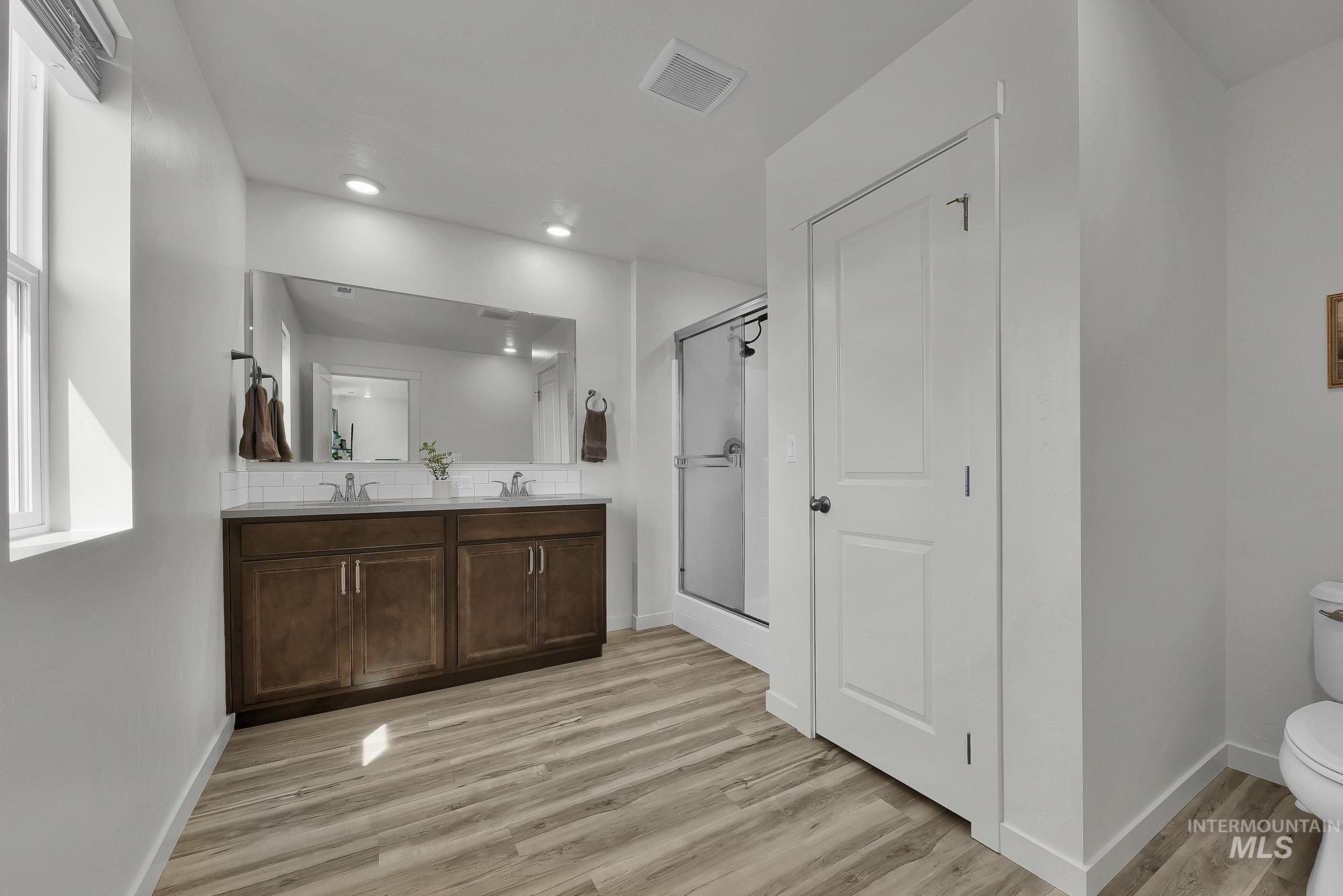 717 Lyra St Property Photo 28