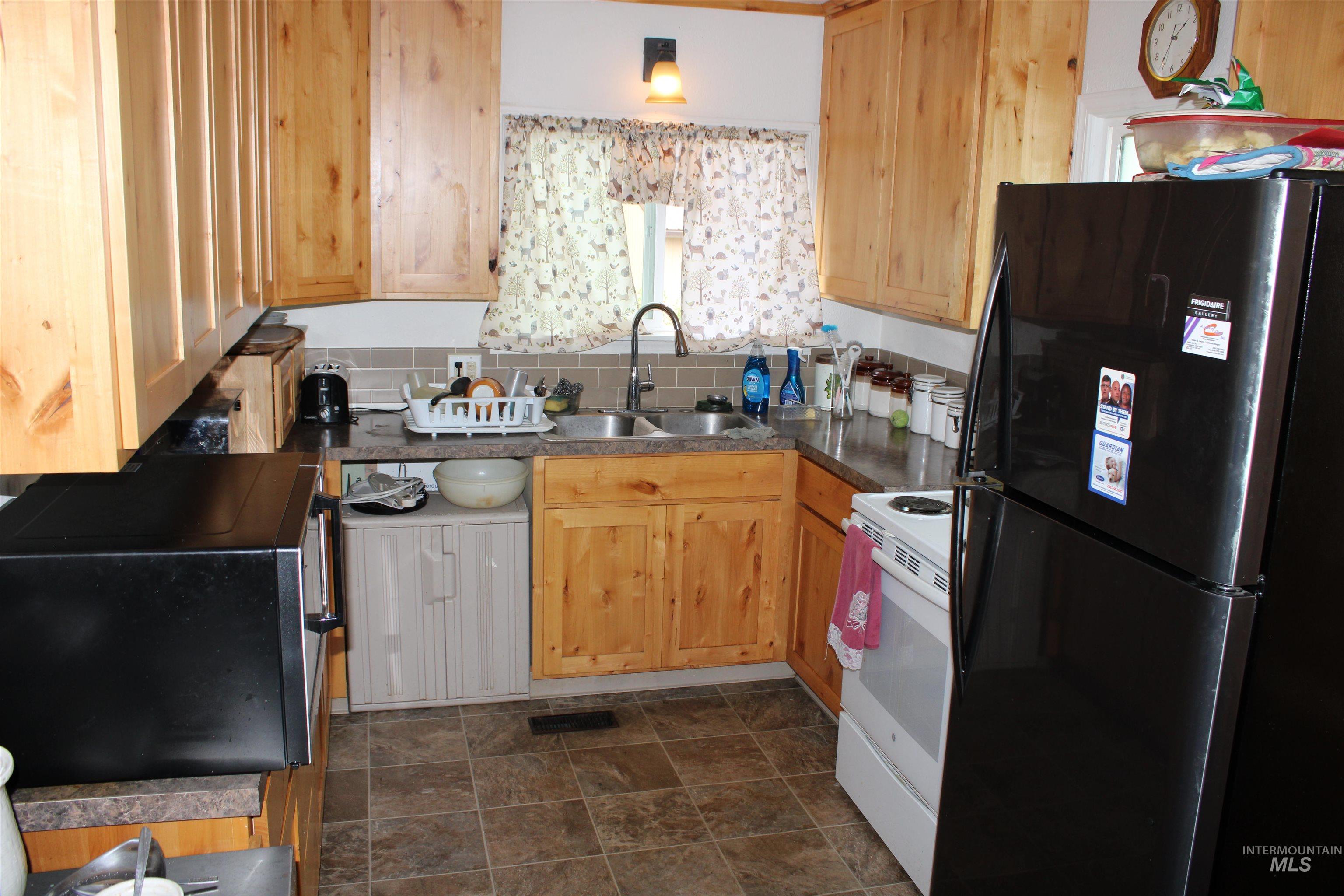 1305 12th Ave Property Photo 10