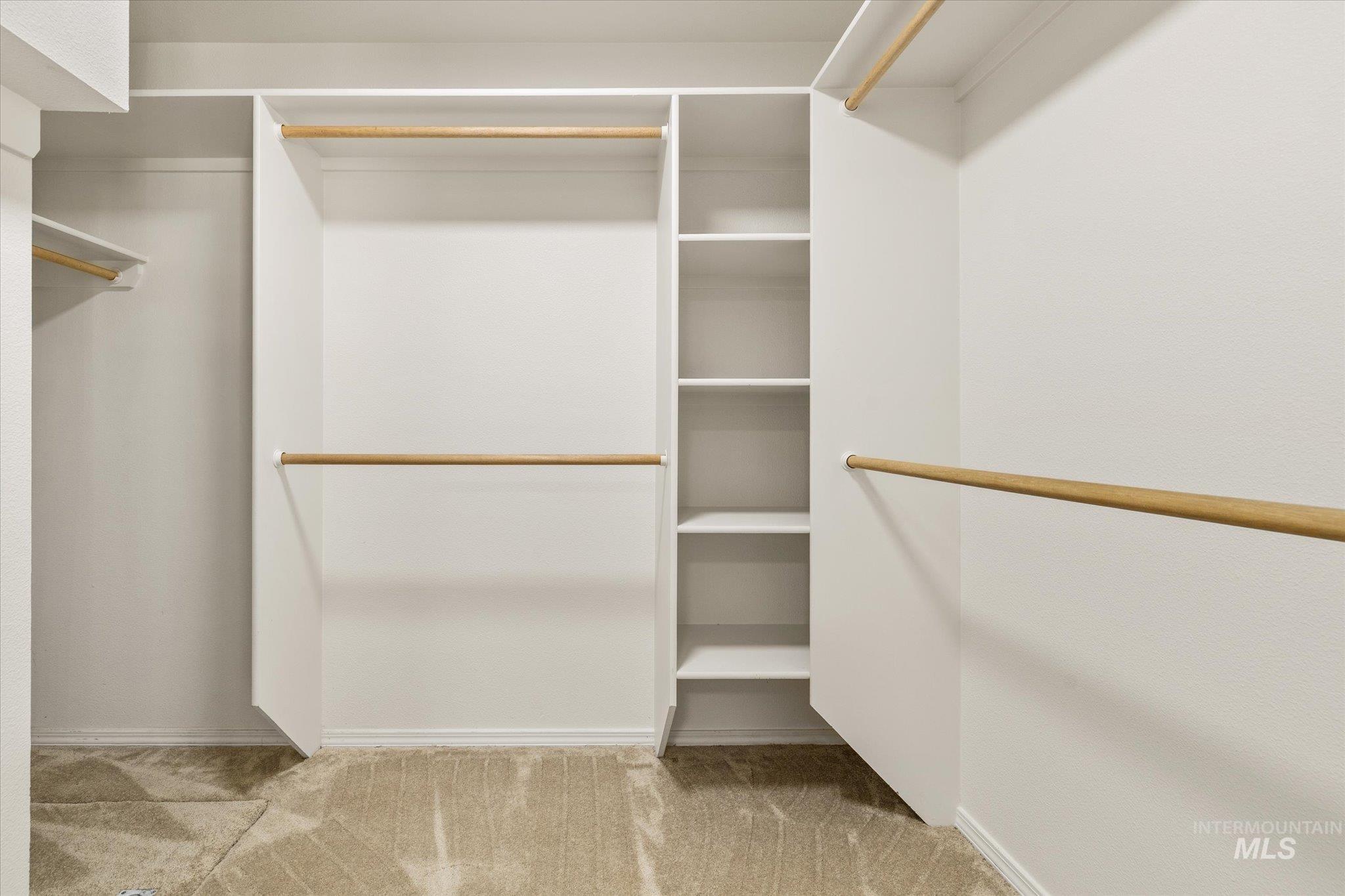 616 7th Property Photo 16