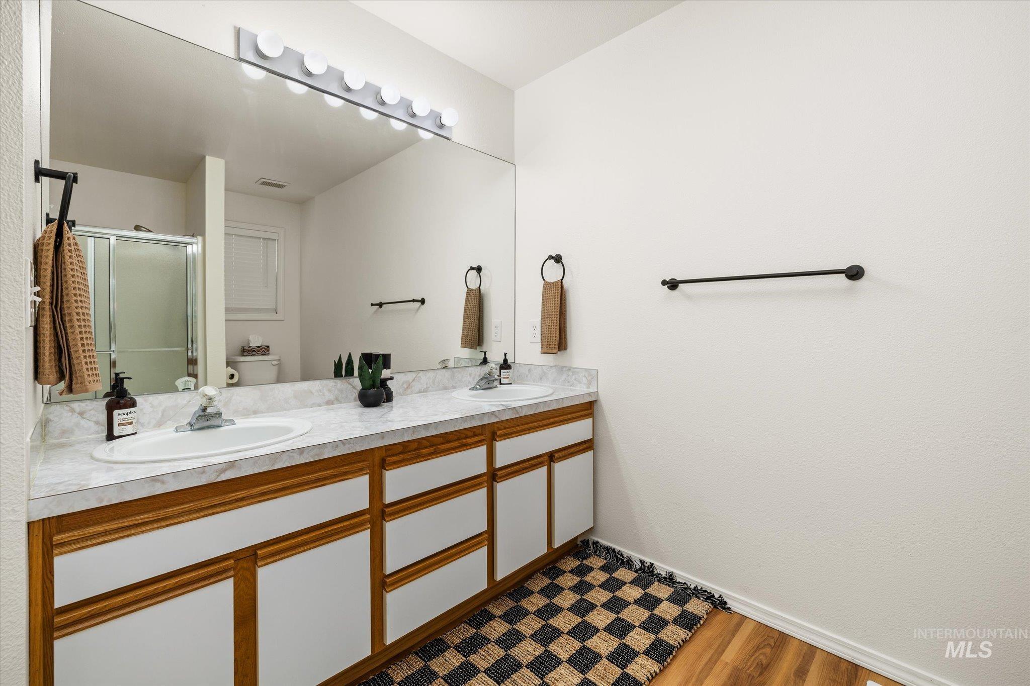 616 7th Property Photo 18