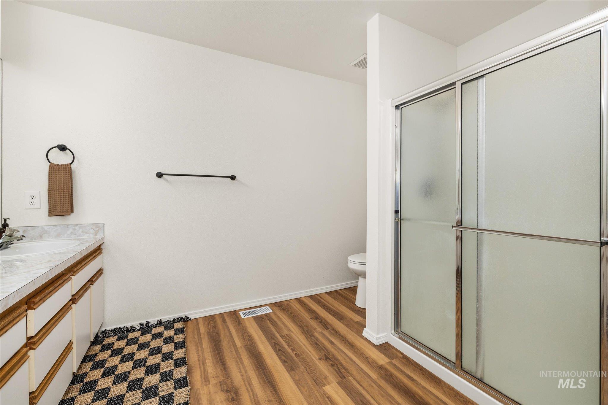 616 7th Property Photo 19