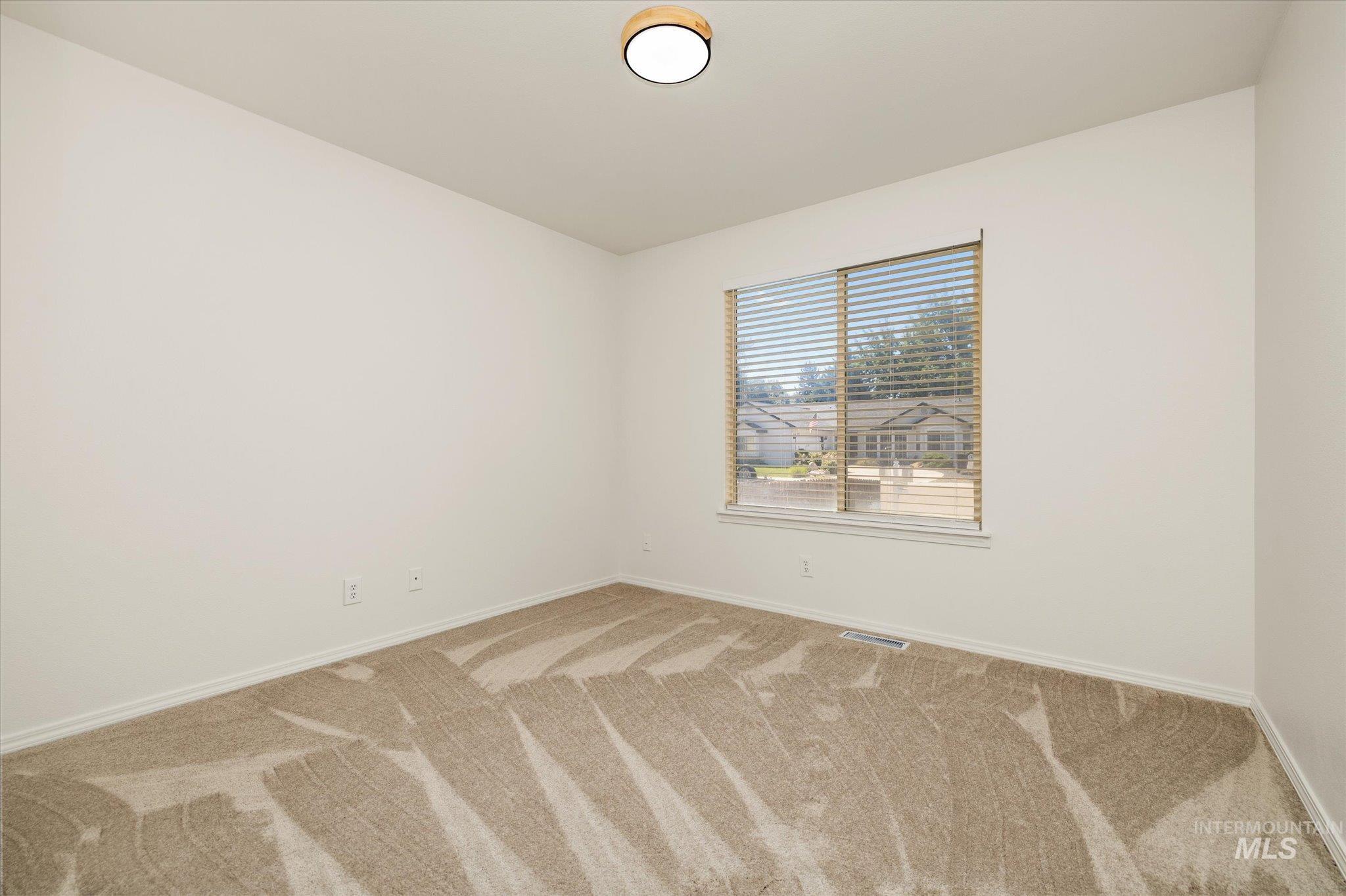 616 7th Property Photo 20