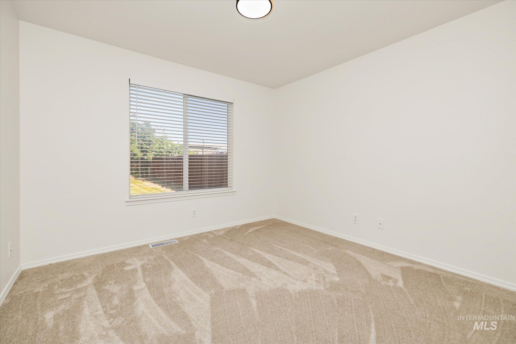 616 7th Property Photo 23