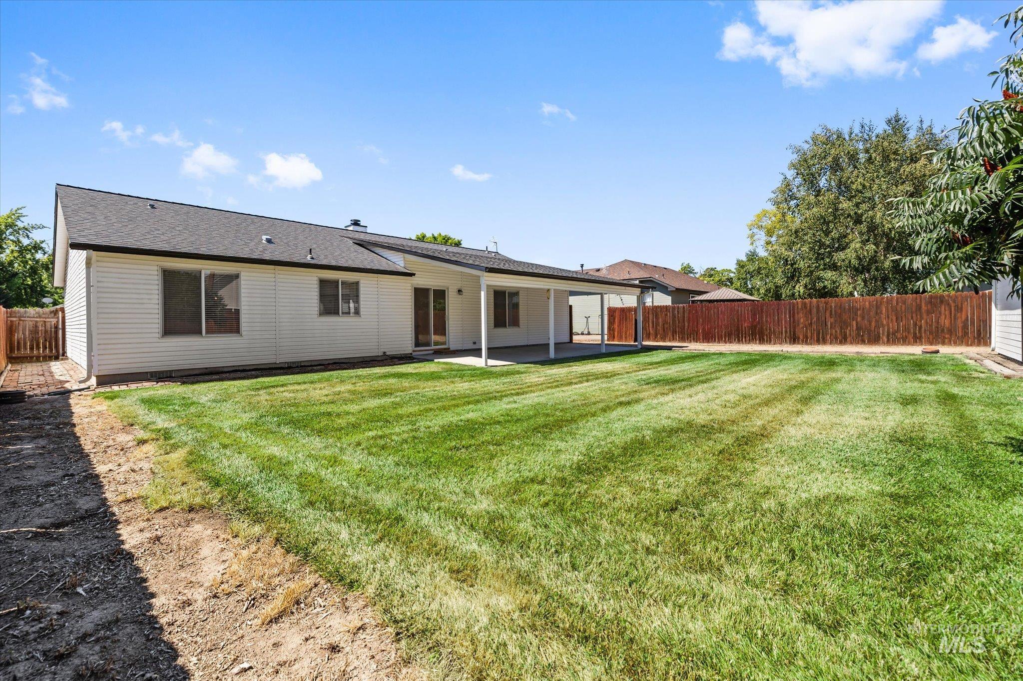 616 7th Property Photo 25