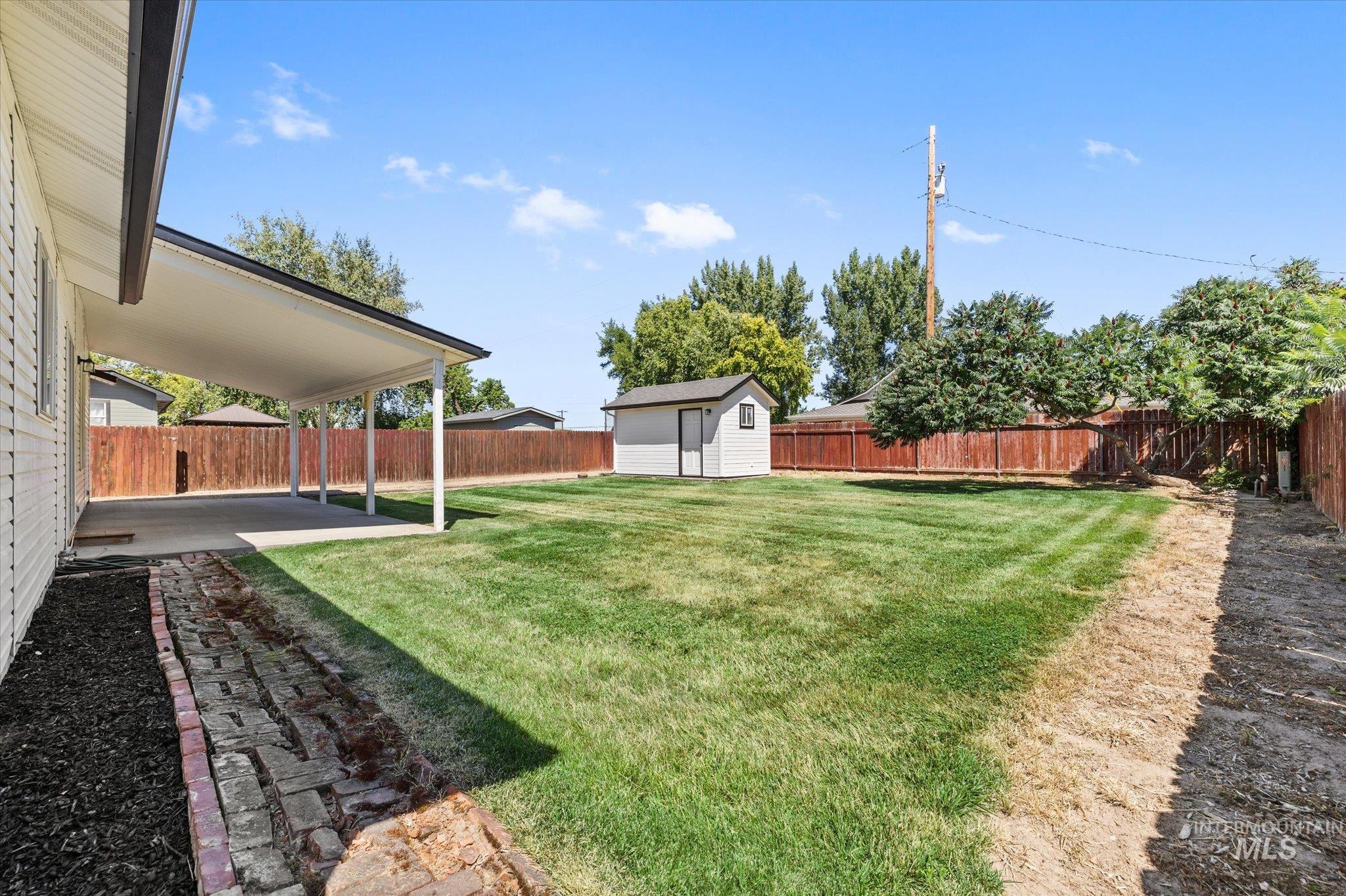 616 7th Property Photo 26