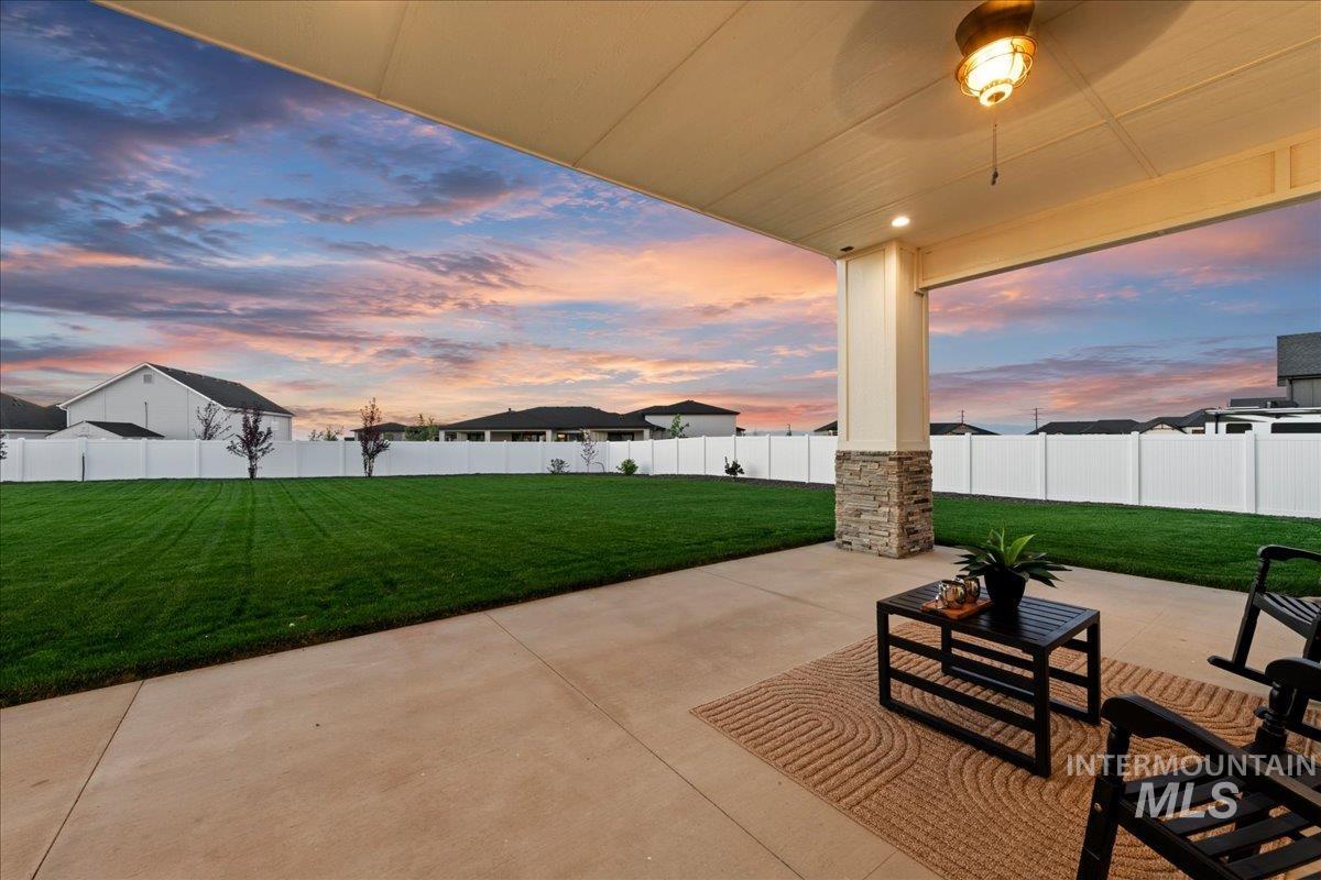 16876 Spring Meadow Dr Property Photo 47