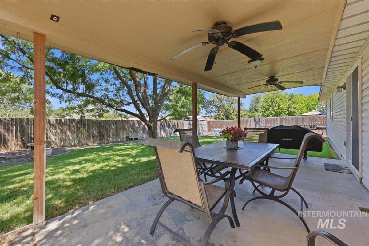 2505 S Bluegrass Dr Property Photo 29