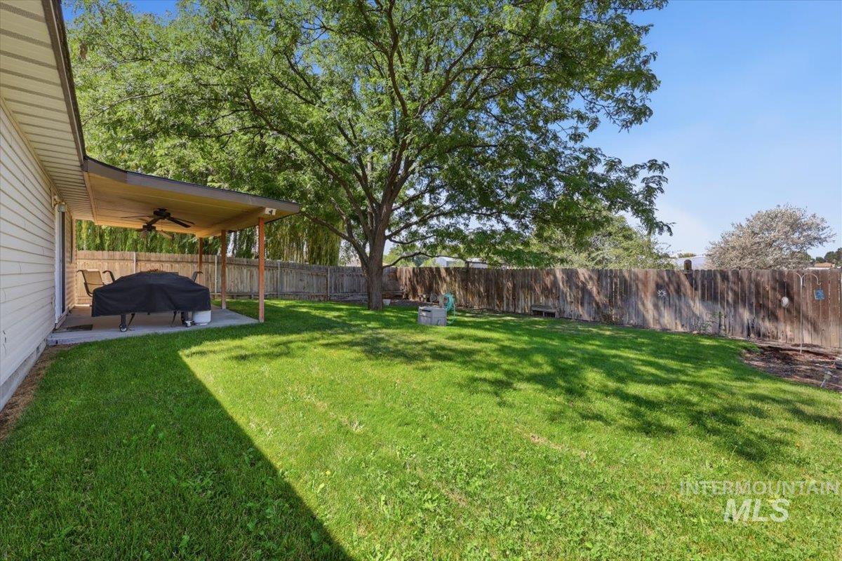 2505 S Bluegrass Dr Property Photo 32