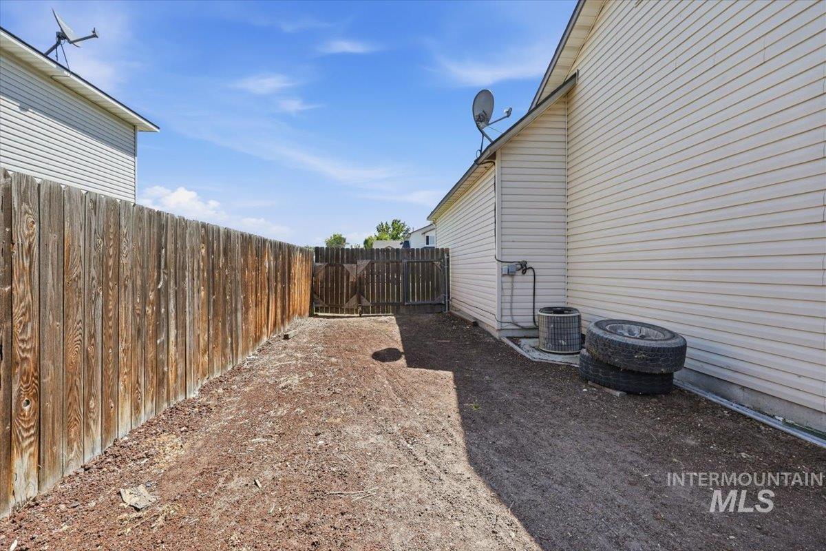 2505 S Bluegrass Dr Property Photo 34