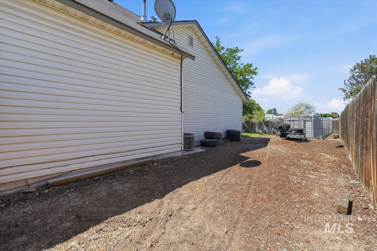 2505 S Bluegrass Dr Property Photo 35