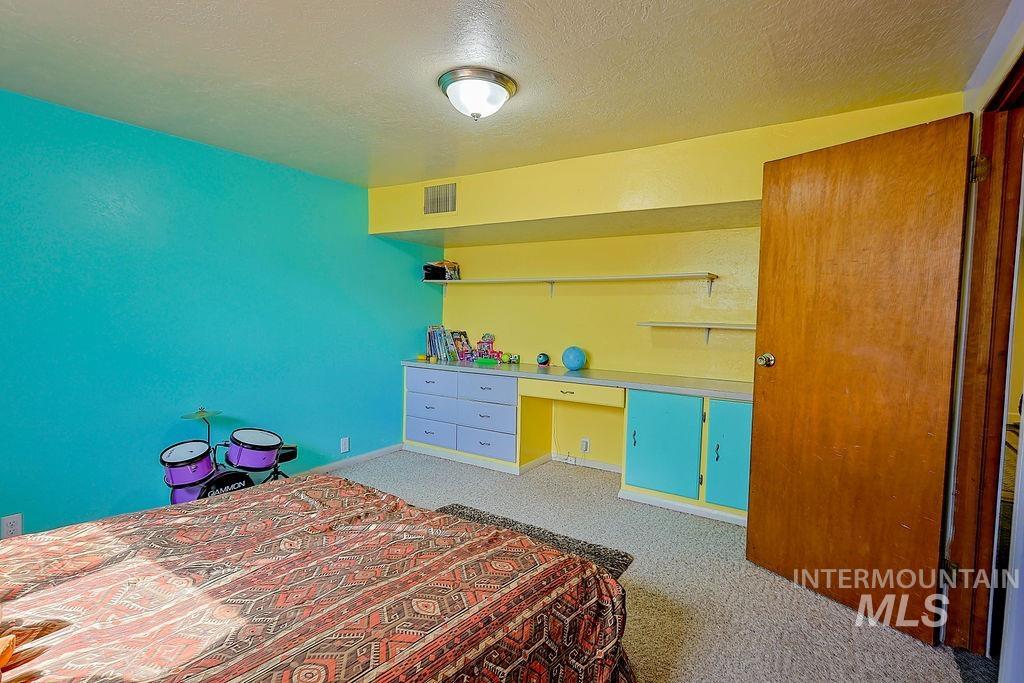 529 7th Ave W Property Photo 27