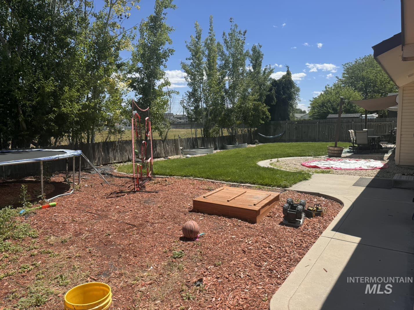 1316 Willow Creek Dr Property Photo 22