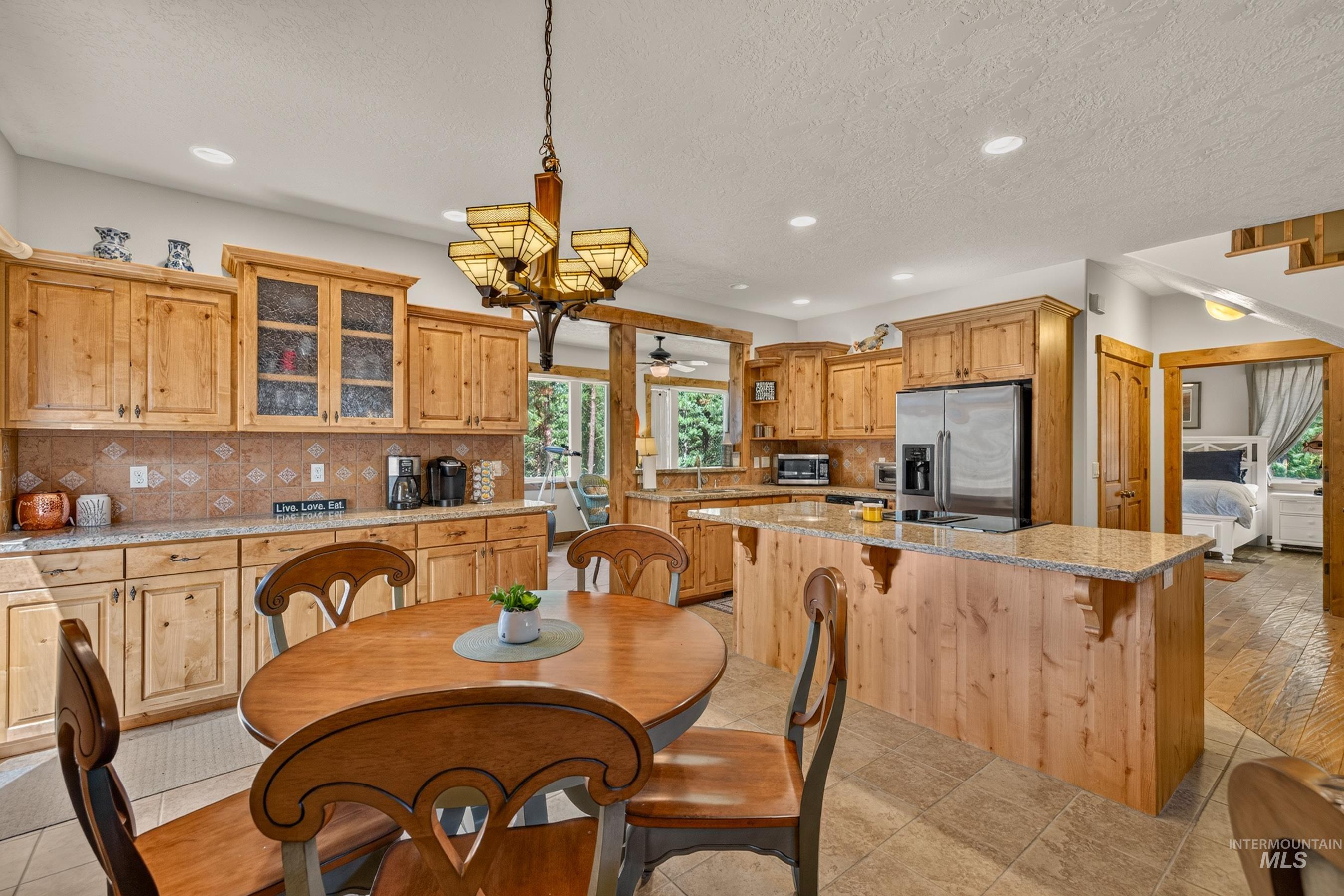 21 Starflower Dr Property Photo 10