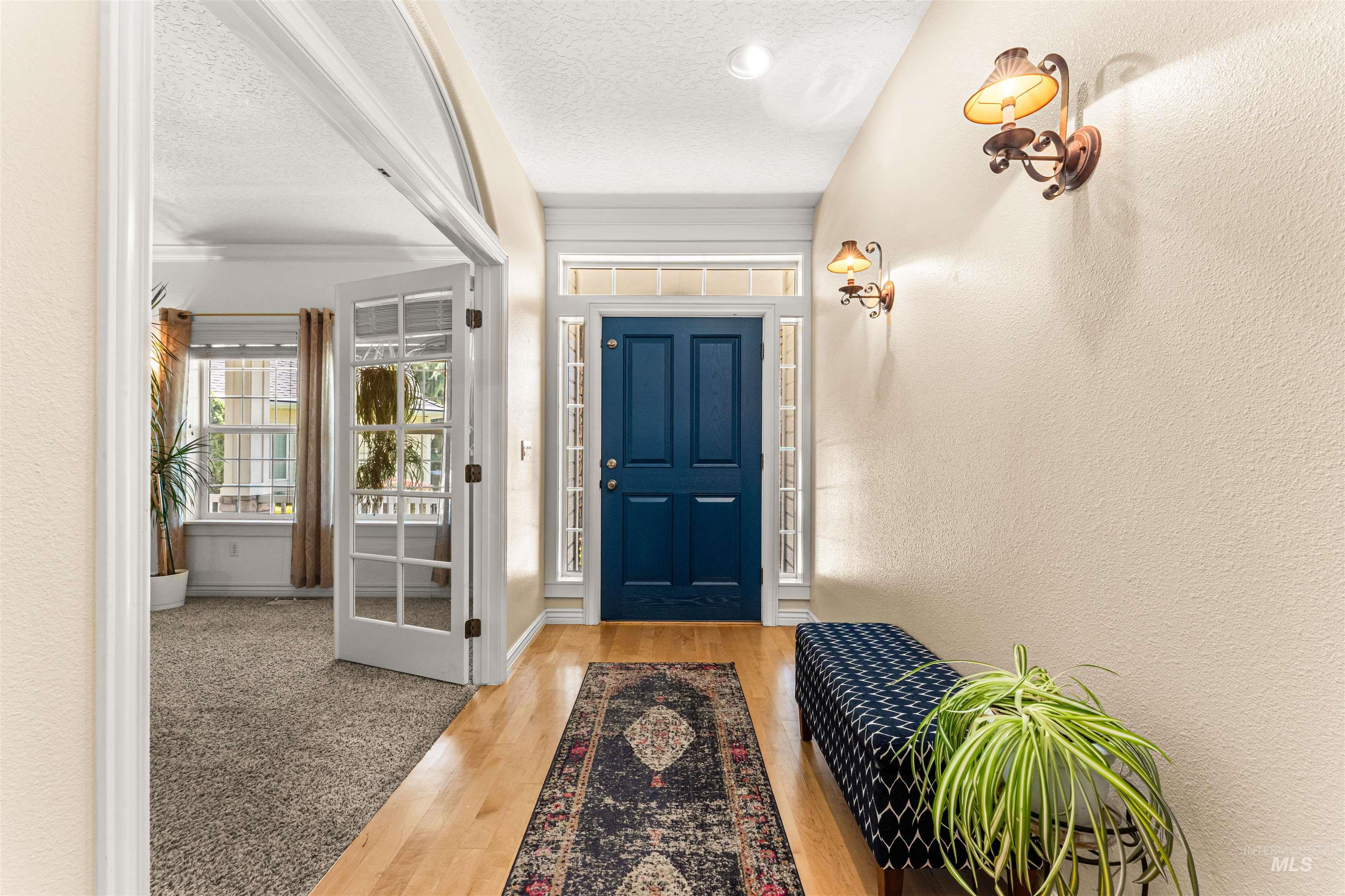 3410 N Boulder Creek Ave Property Photo 4