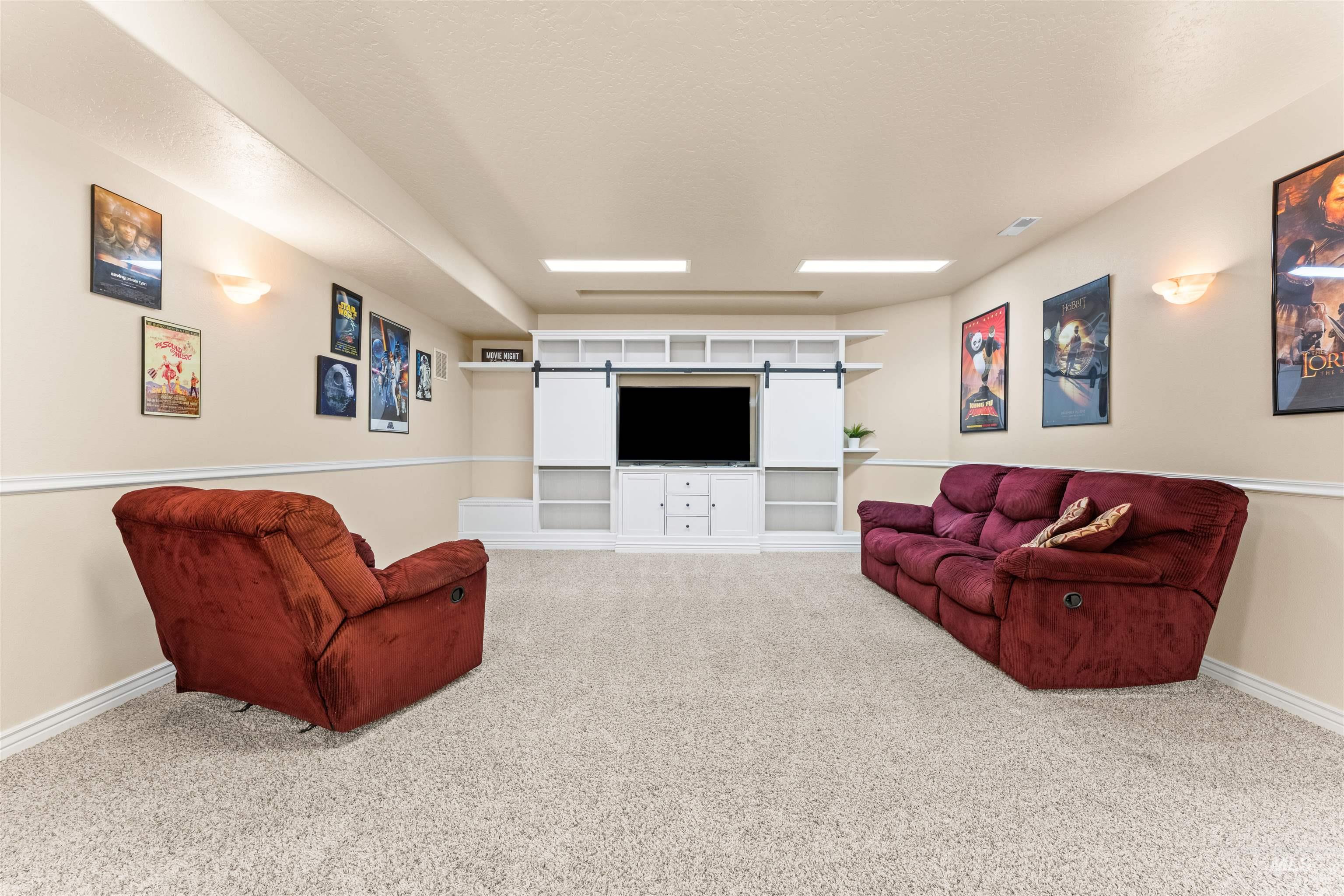 3410 N Boulder Creek Ave Property Photo 34