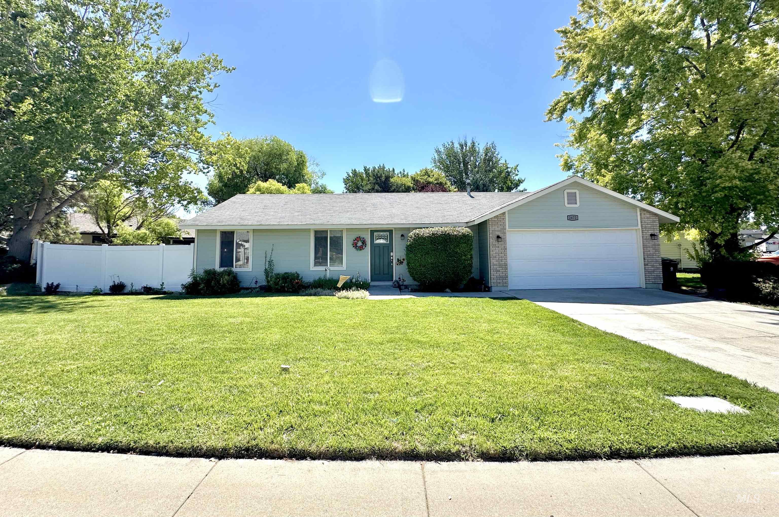 2472 N Maxie Way Property Photo 1