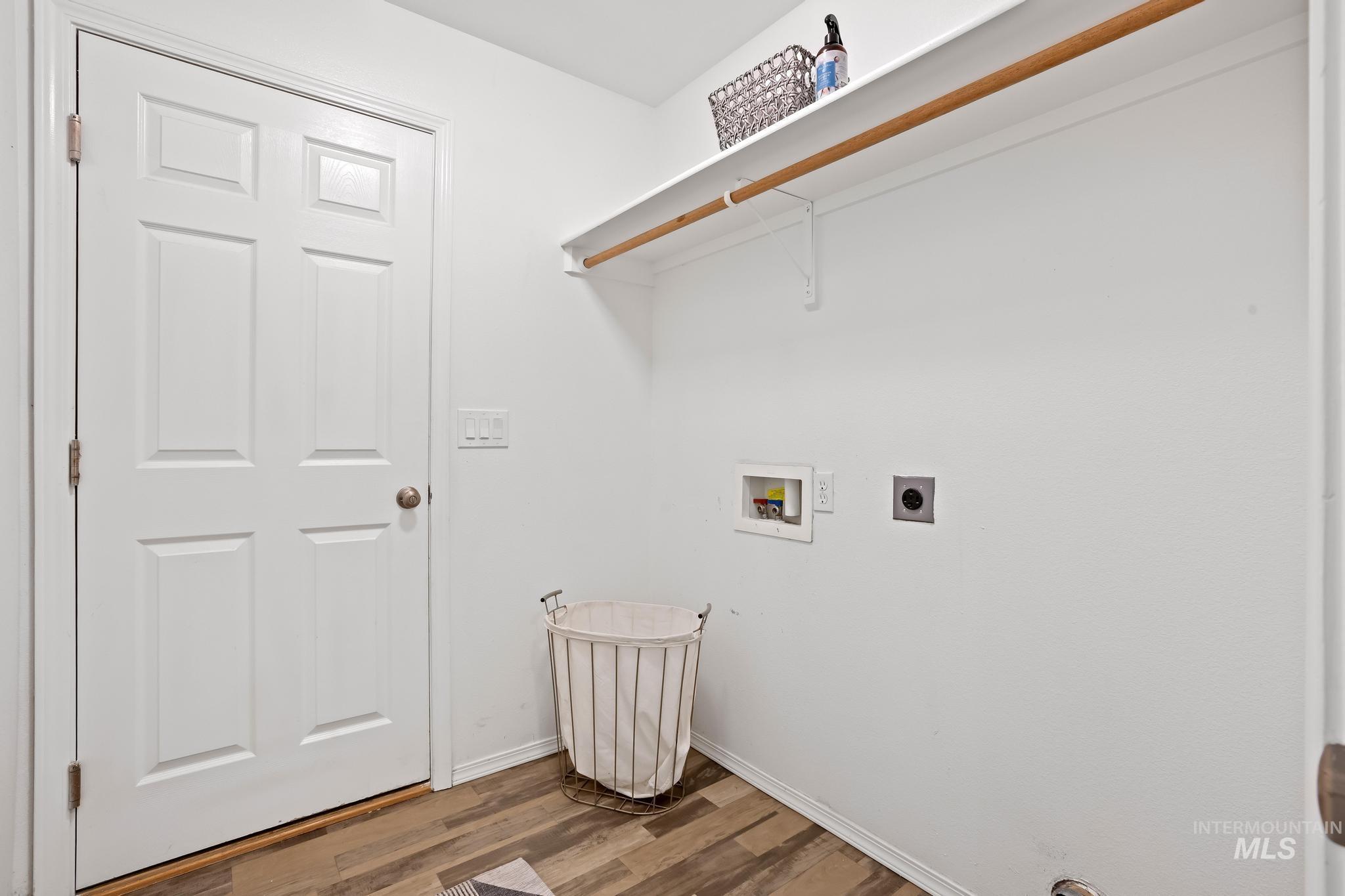 3527 N Maplestone Ave Property Photo 21